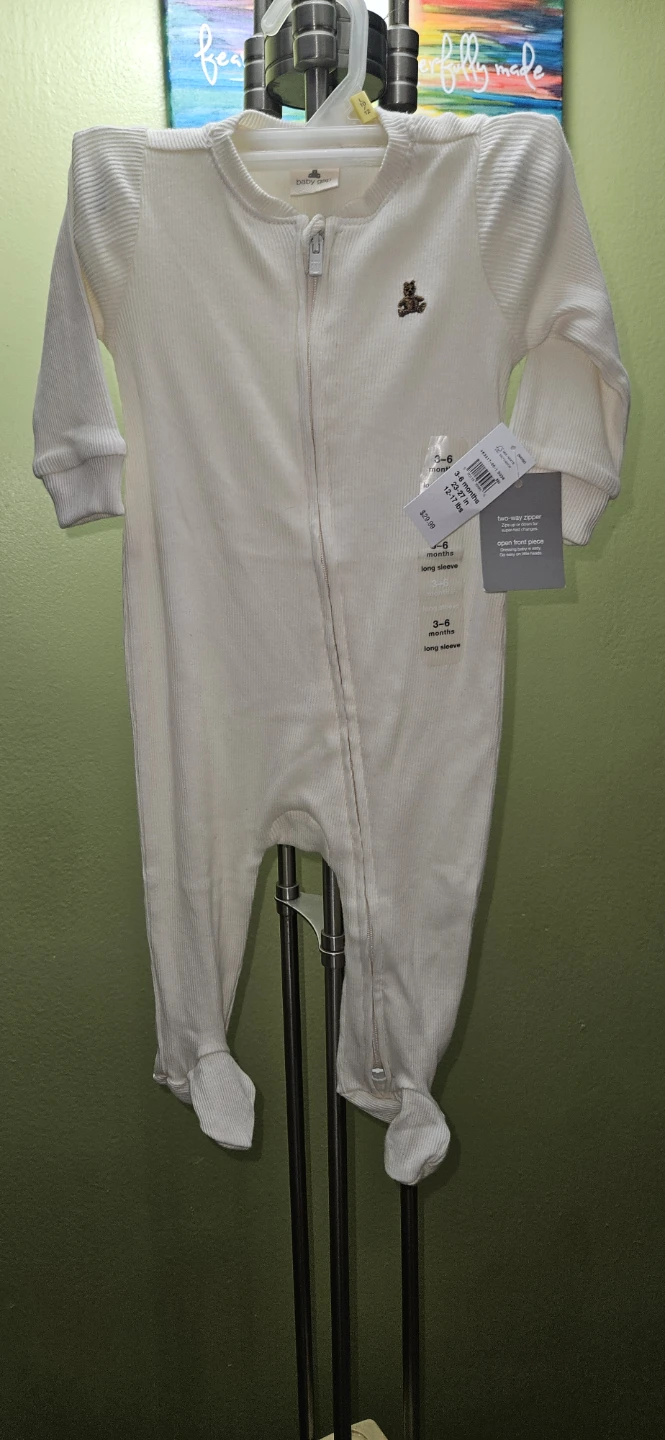 Baby Gap 3-6 Months Long Sleeve Footie Pajamas