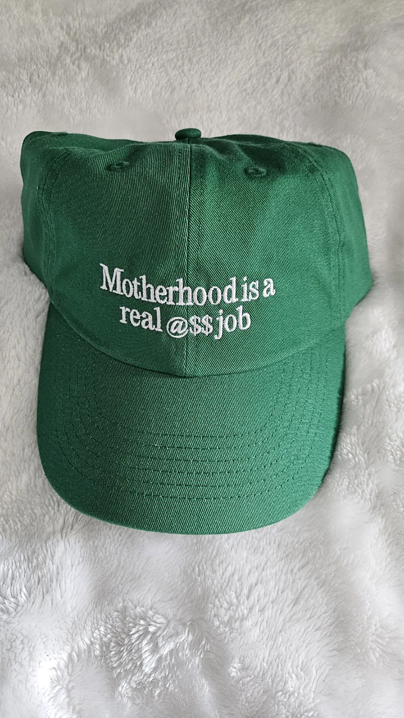 Bobbie "Motherhood is a real job" Green Baseball Cap ⚽