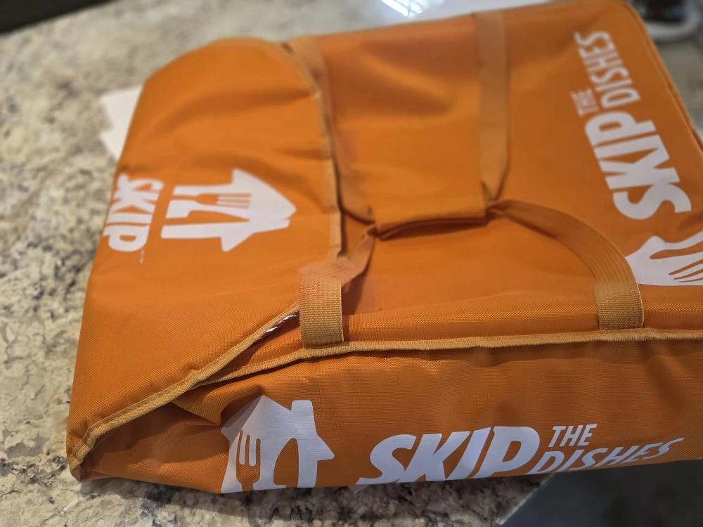 SkipTheDishes Insulated Delivery Bag