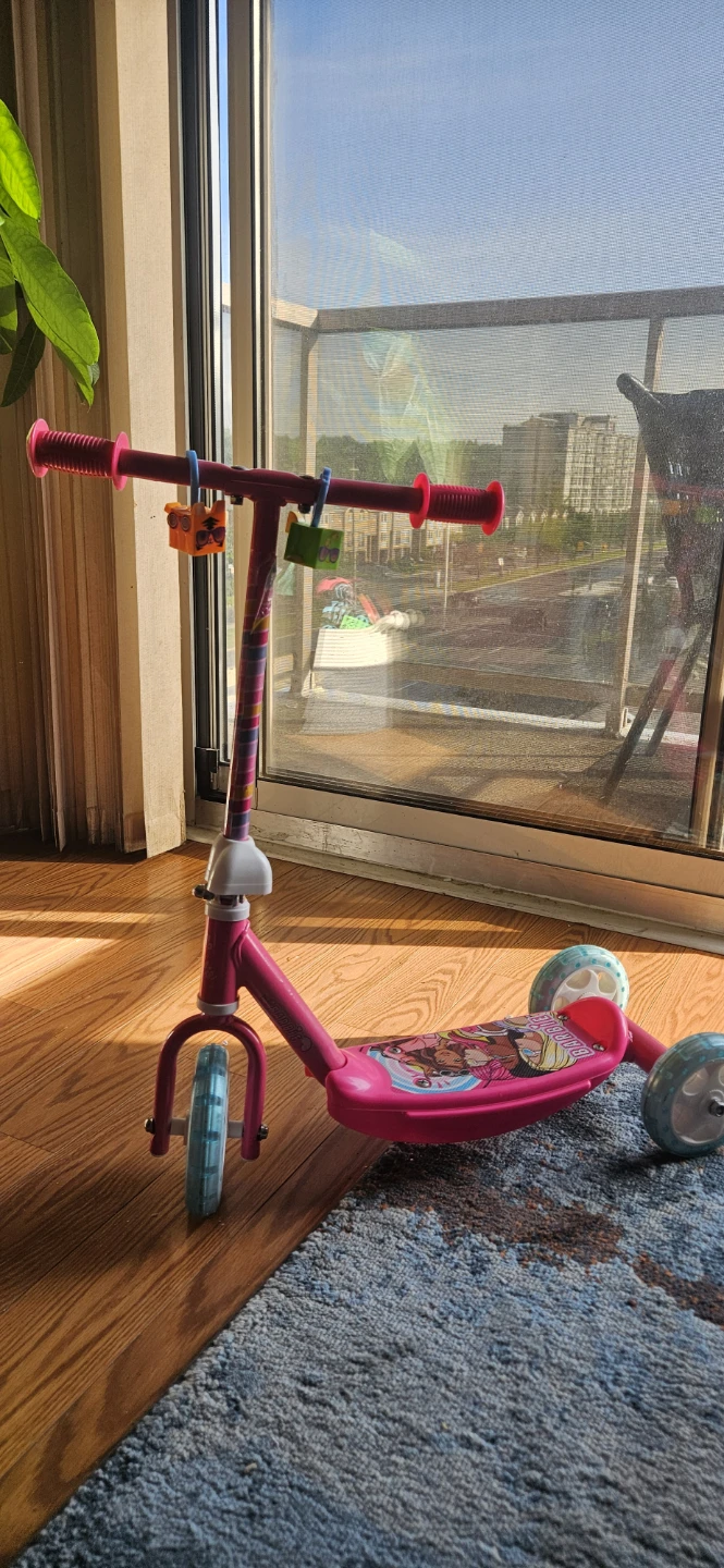Pink 3-Wheel Scooter - photo 3