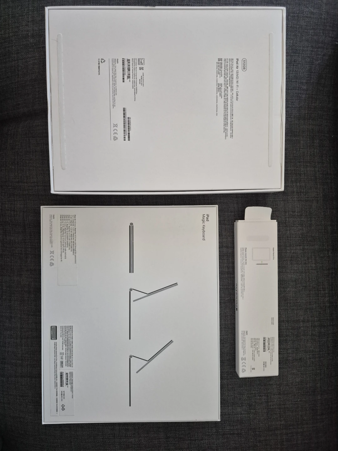 Apple iPad Air 5th Gen - photo 2