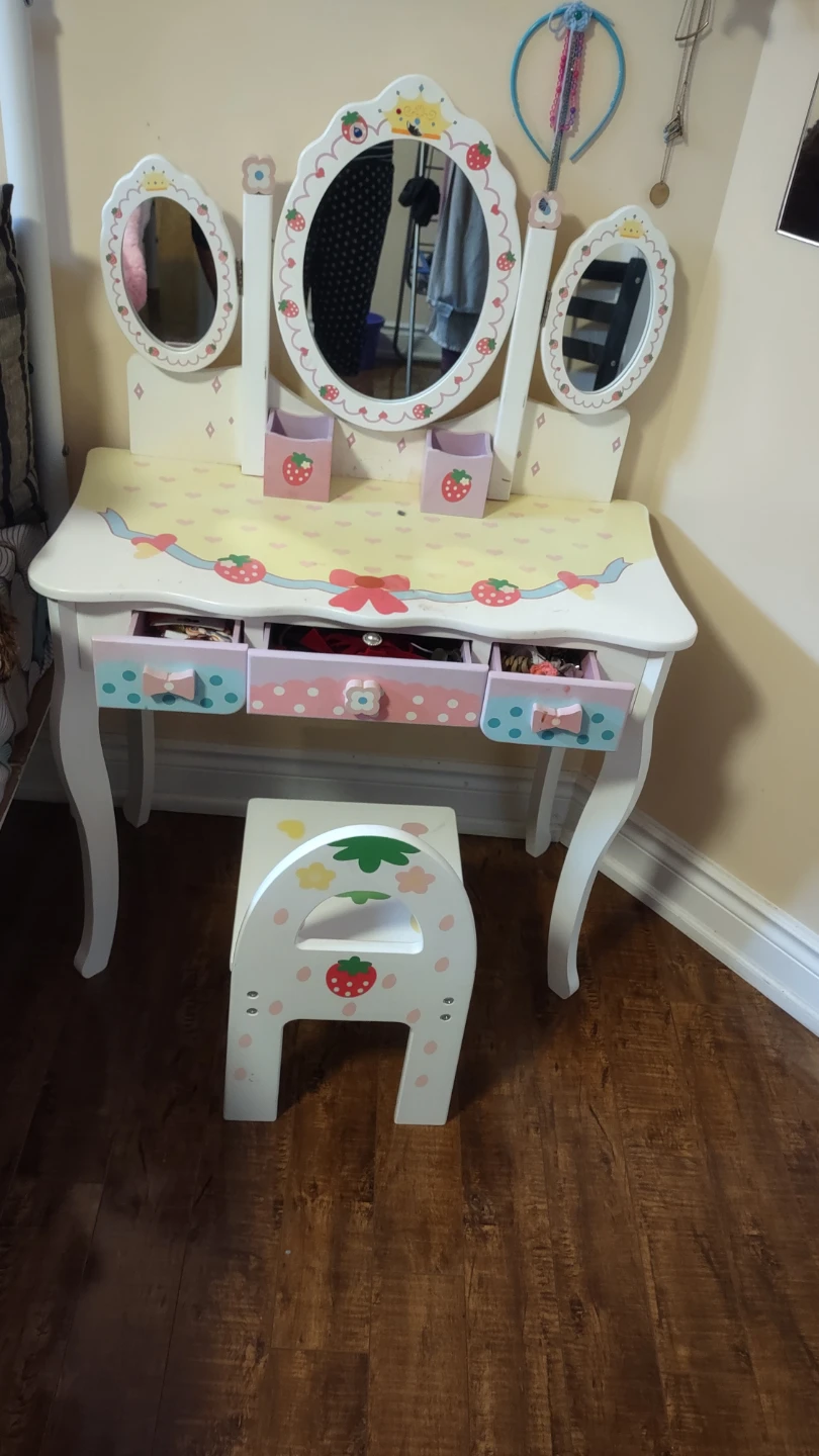 Vanity with chair - photo 2