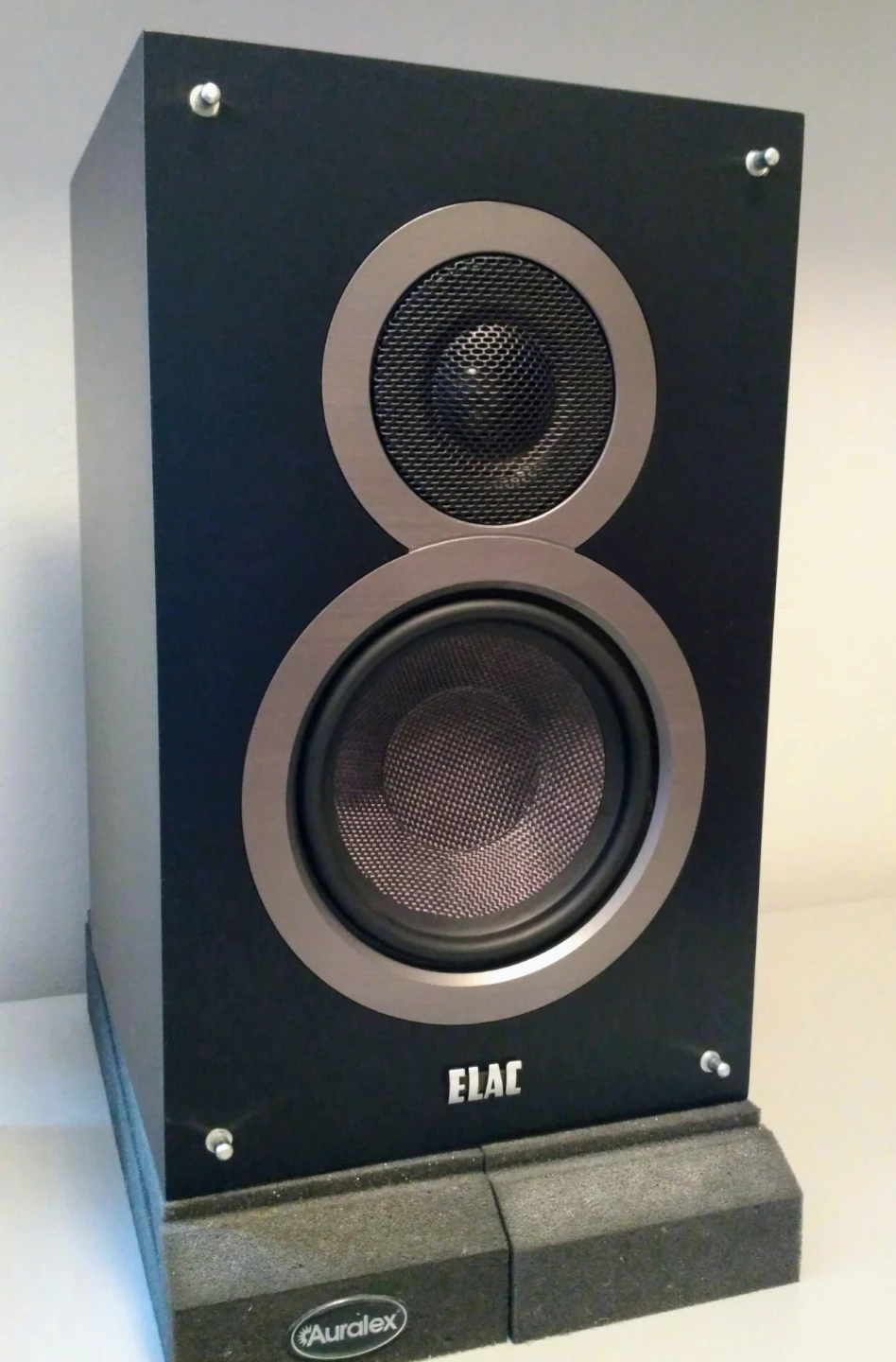 ELAC B5 Debut series Bookshelf Speakers