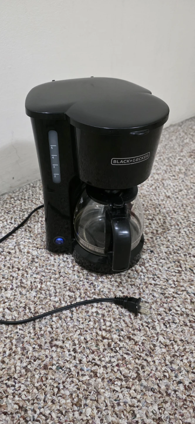 Black+Decker 12-Cup Coffee Maker - photo 4