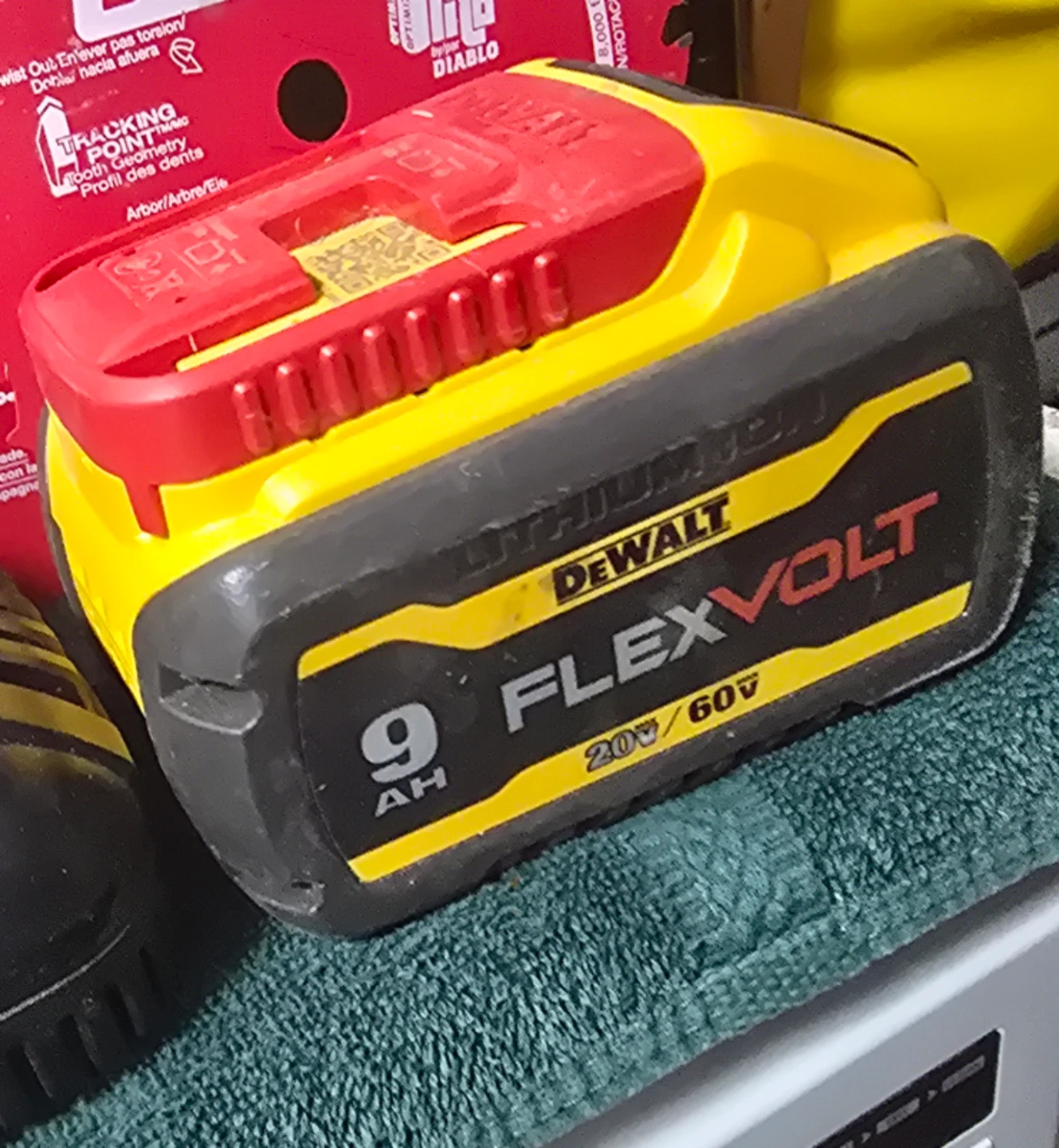 DEWALT FLEXVOLT 9.0 Ah Lithium-Ion Battery