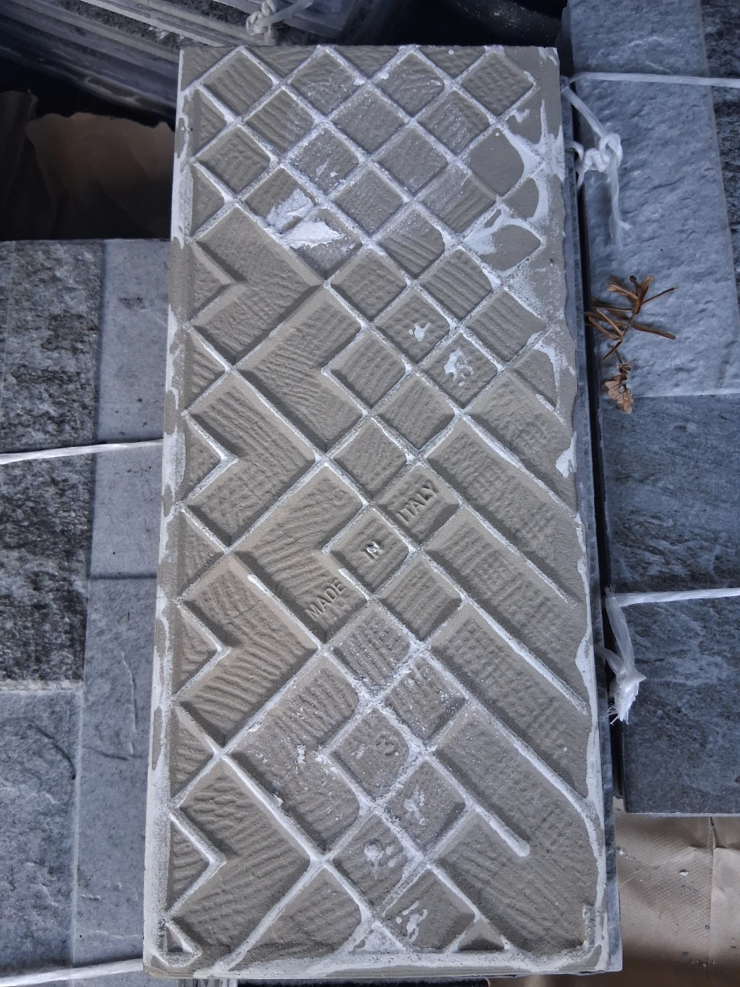 Stone Tiles - Made in Italy