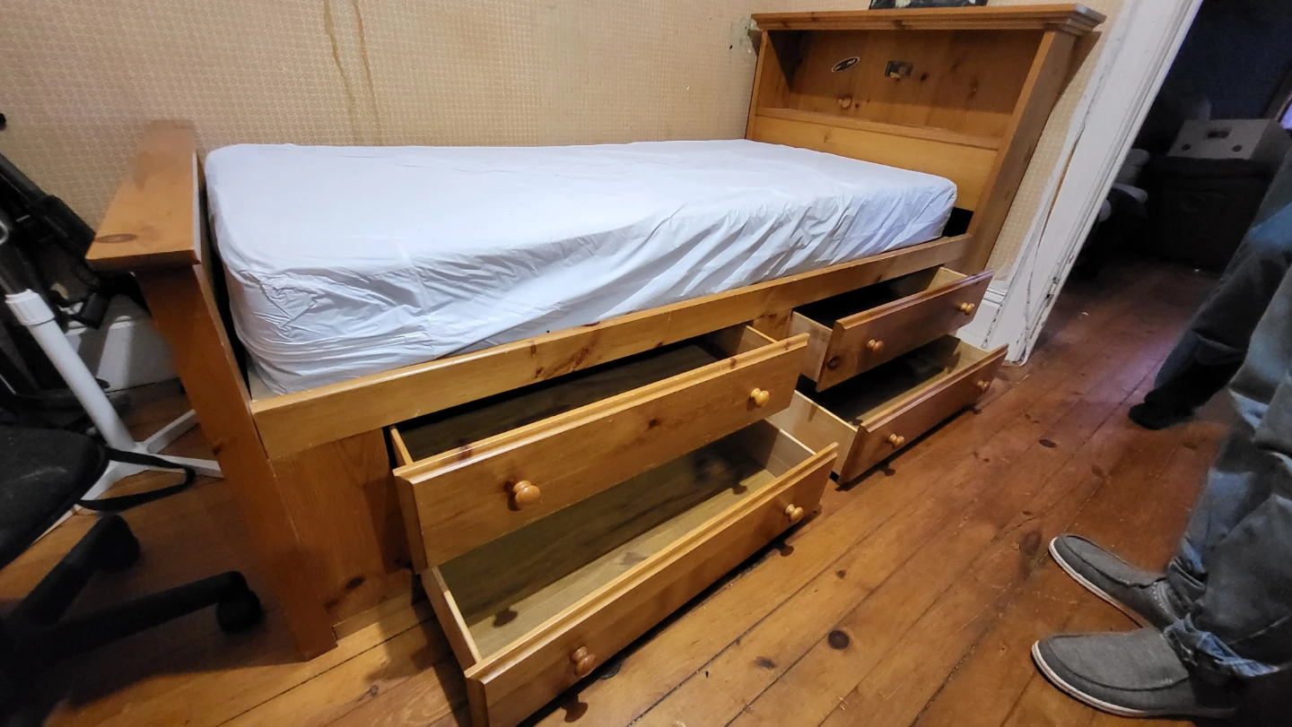 Captains bed