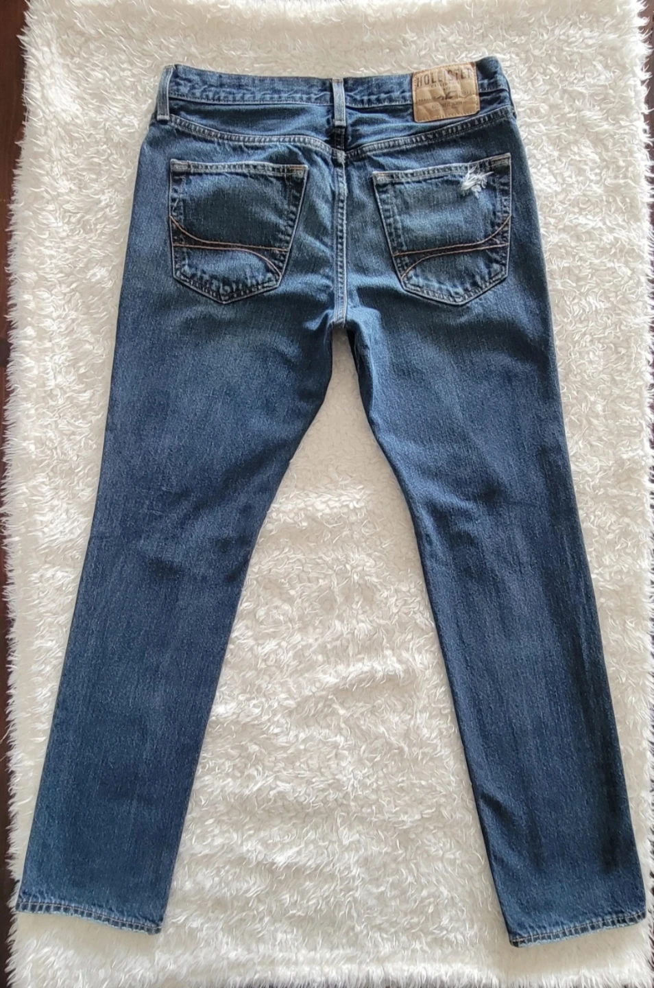 EUC Hollister Distressed Men's Jeans - photo 2