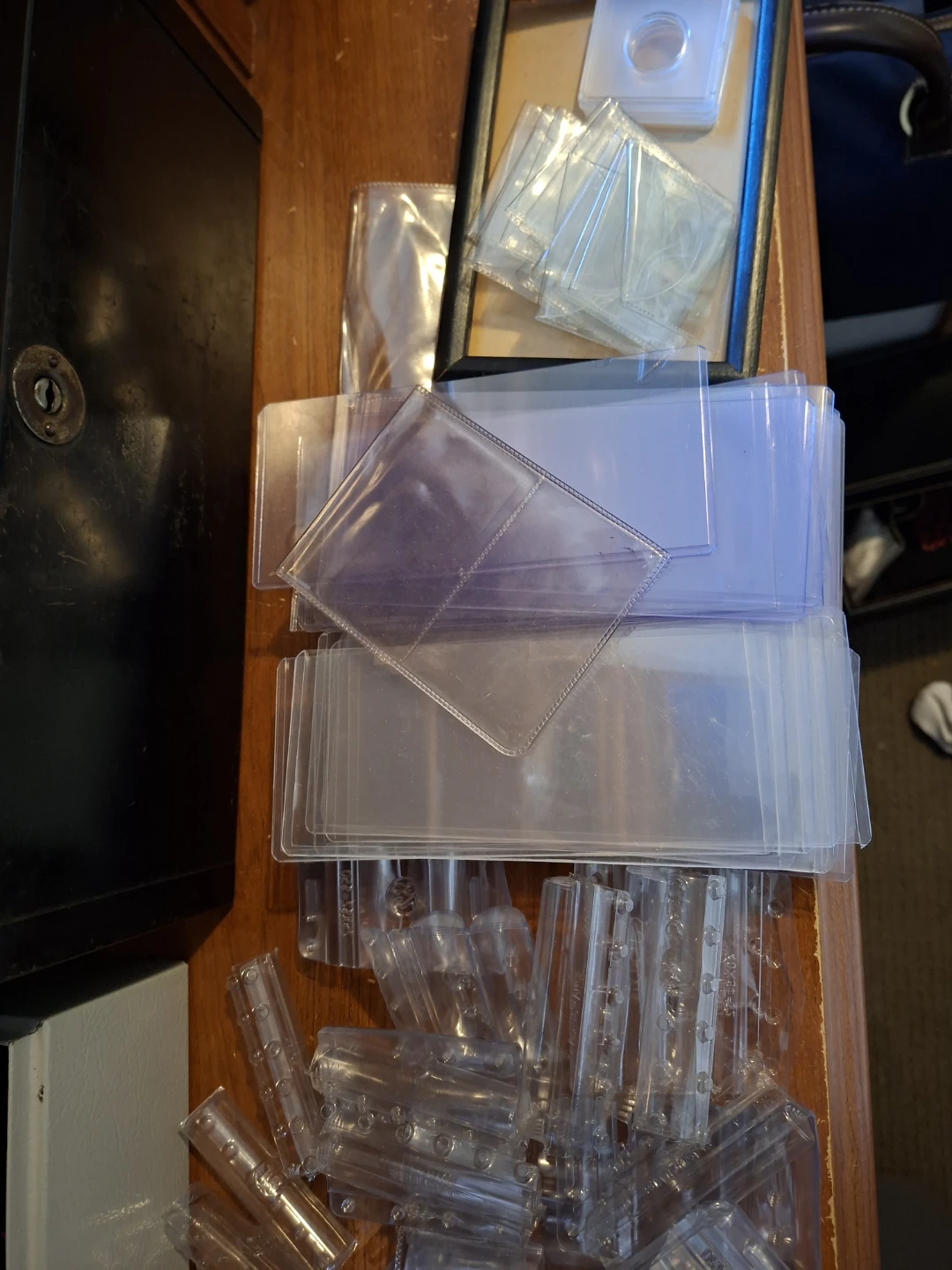 Lot Of Coin & Banknote Sleeves and Holders