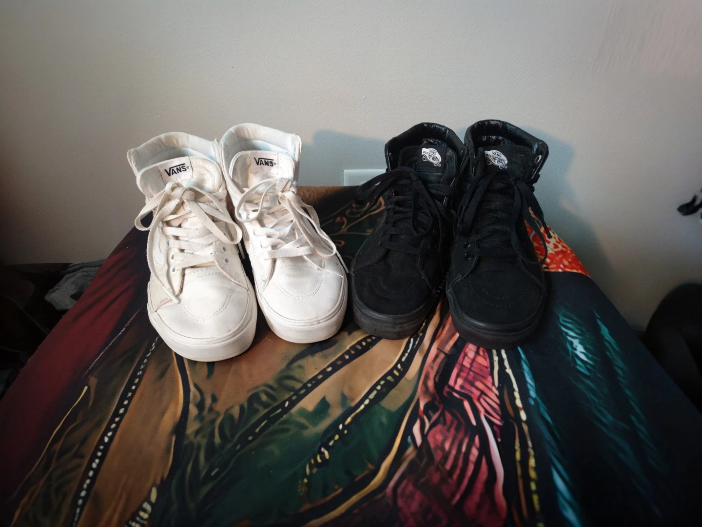 2 pairs of Vans Sk8-Hi High Tops1 Black Pair 1 White Pair Size 7