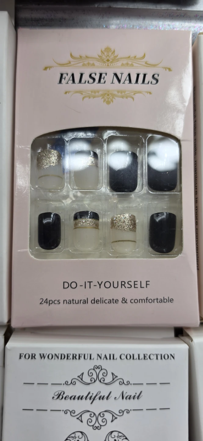 2- press on nails  - 24 per box NEW - photo 4