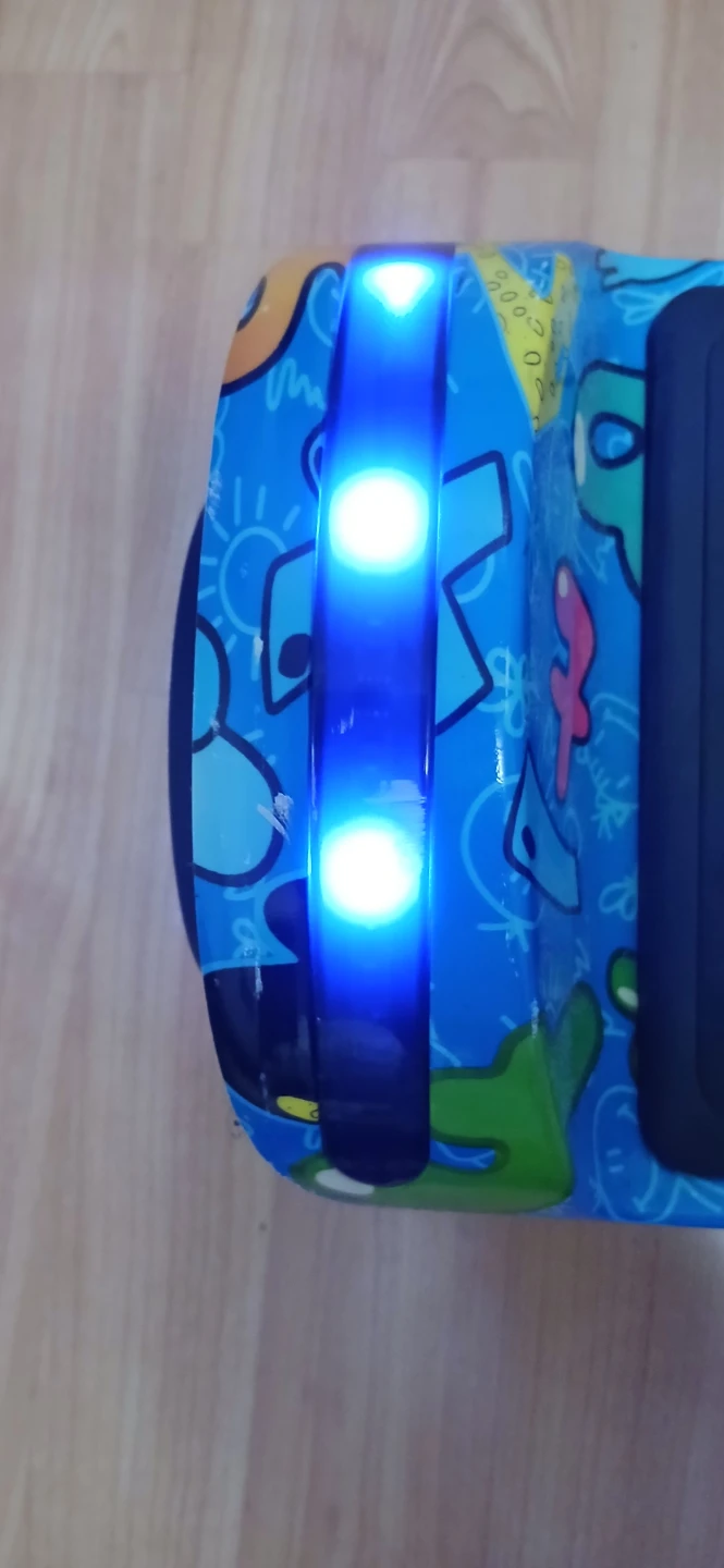 Blue Doodle Hoverboard with LED Wheels and Bluetooth - photo 5