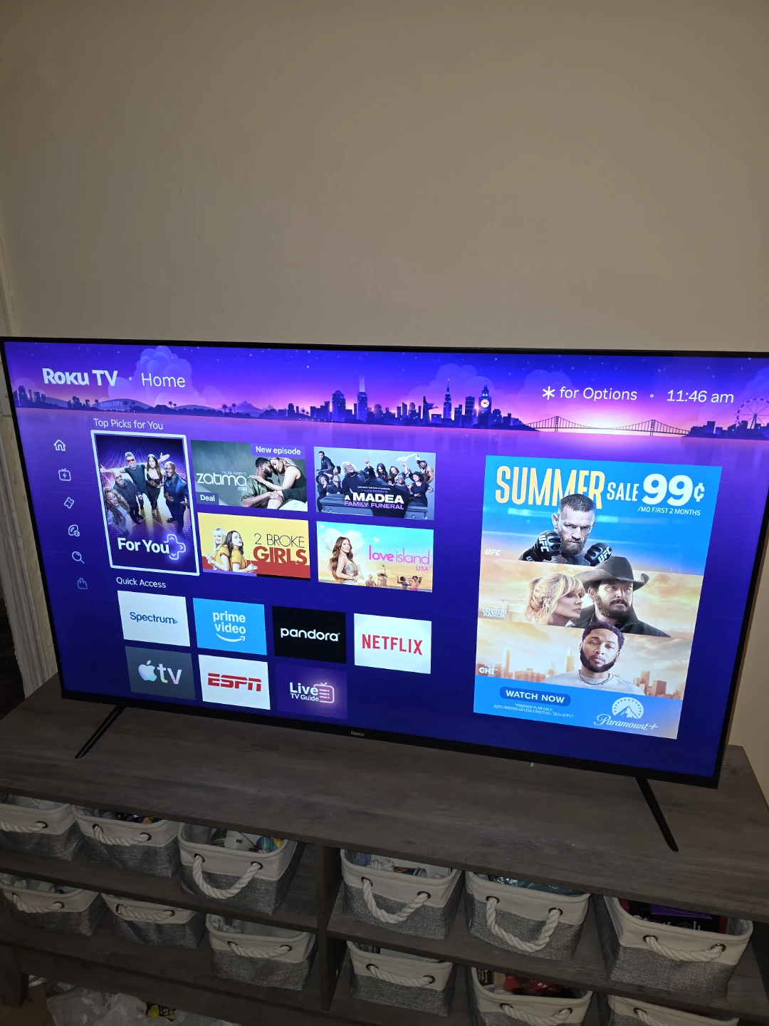 55in 4K HDR Roku TV