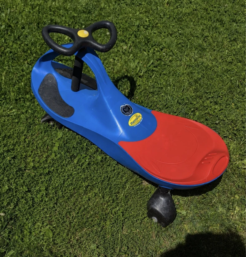 PlasmaCar Ride-On Toy Blue/Red