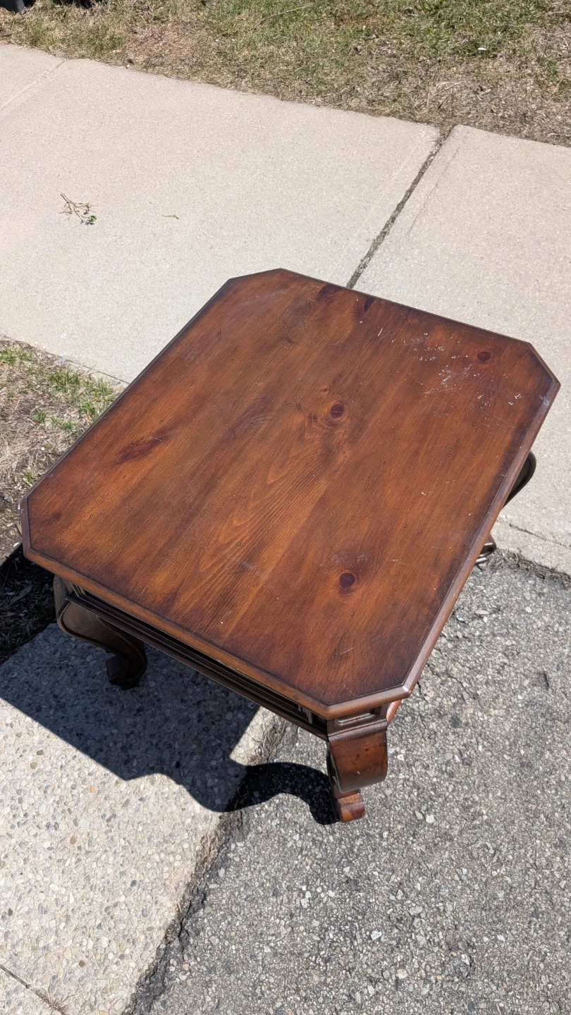 Sofa, loveseat and Wooden End Table. - photo 5