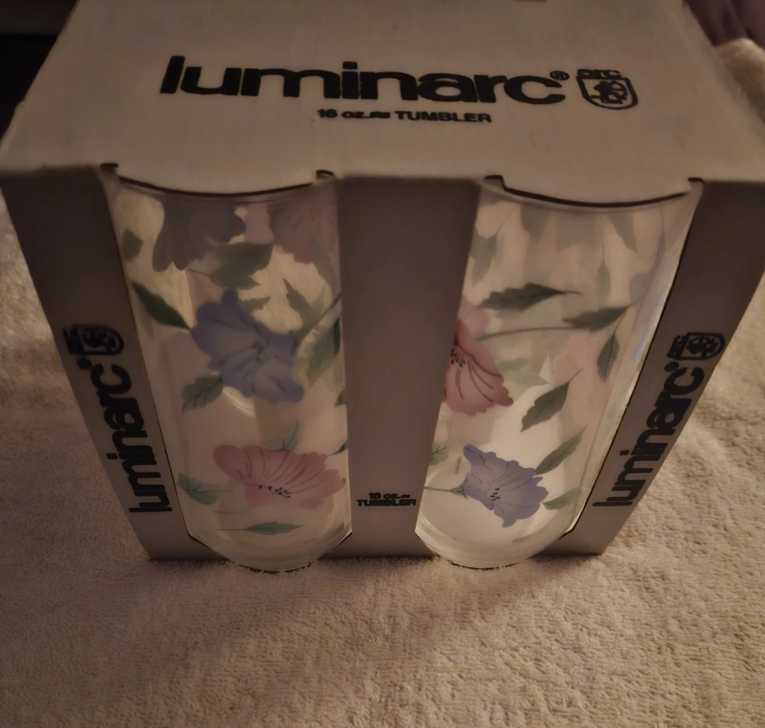 NEW GLASSES DRINKING Tumblers Set 4, Floral
