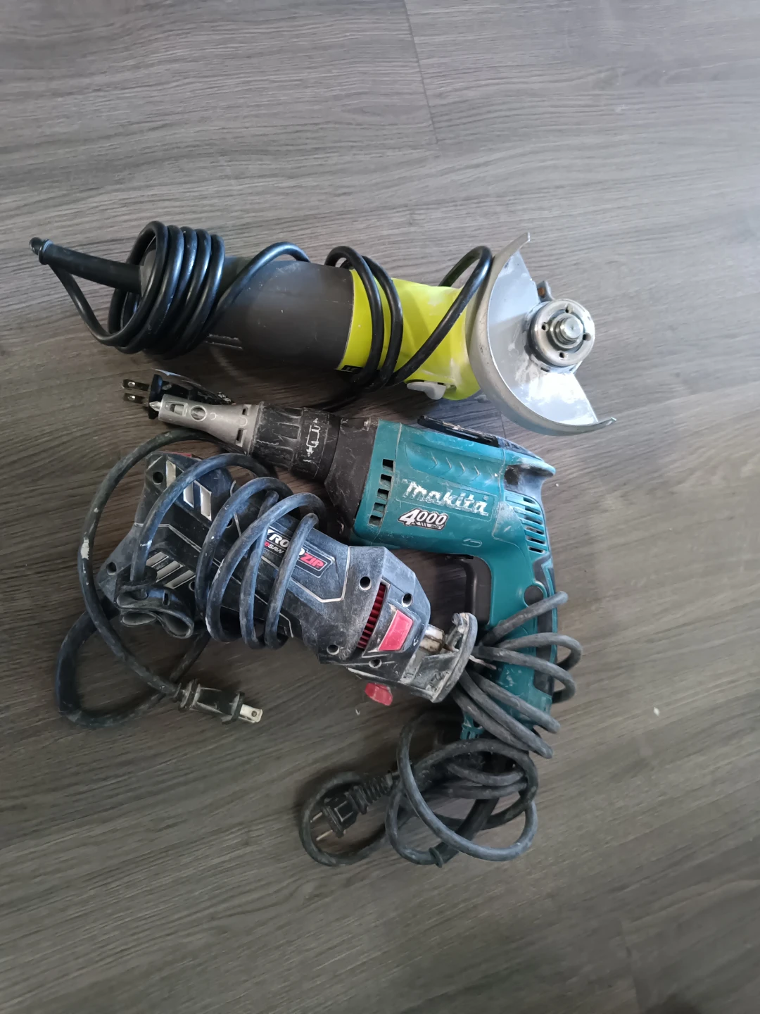 Makita 4000 Corded Screw Gun & Angle Grinder