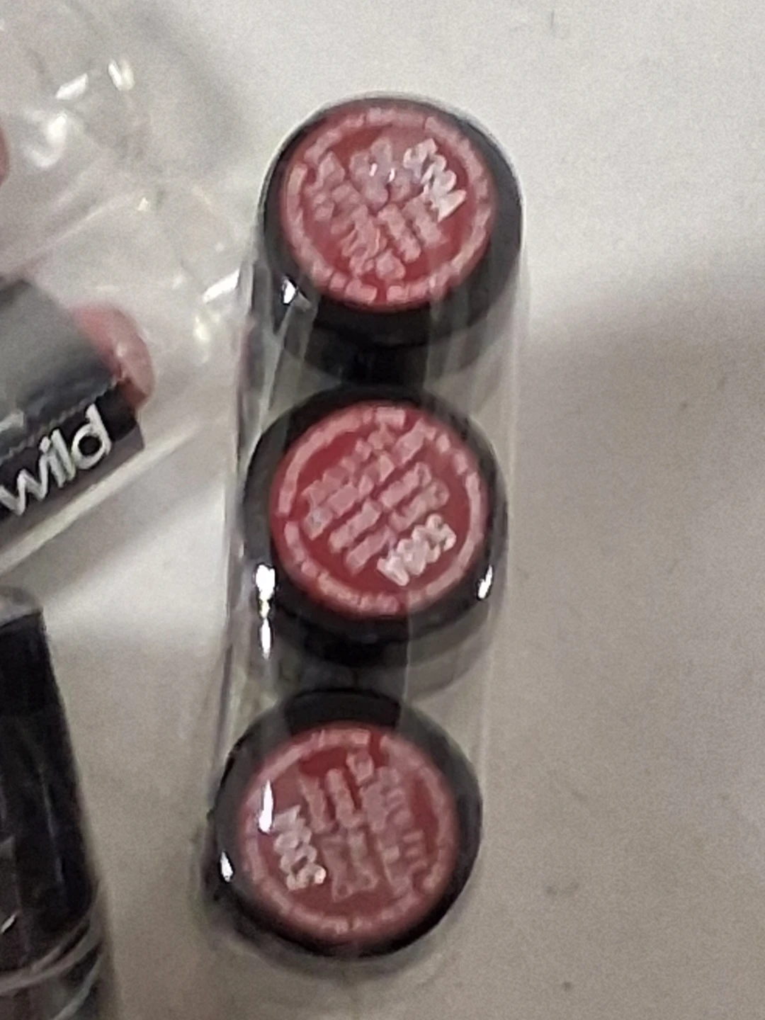 Wet n Wild Lipstick Cherry - photo 2
