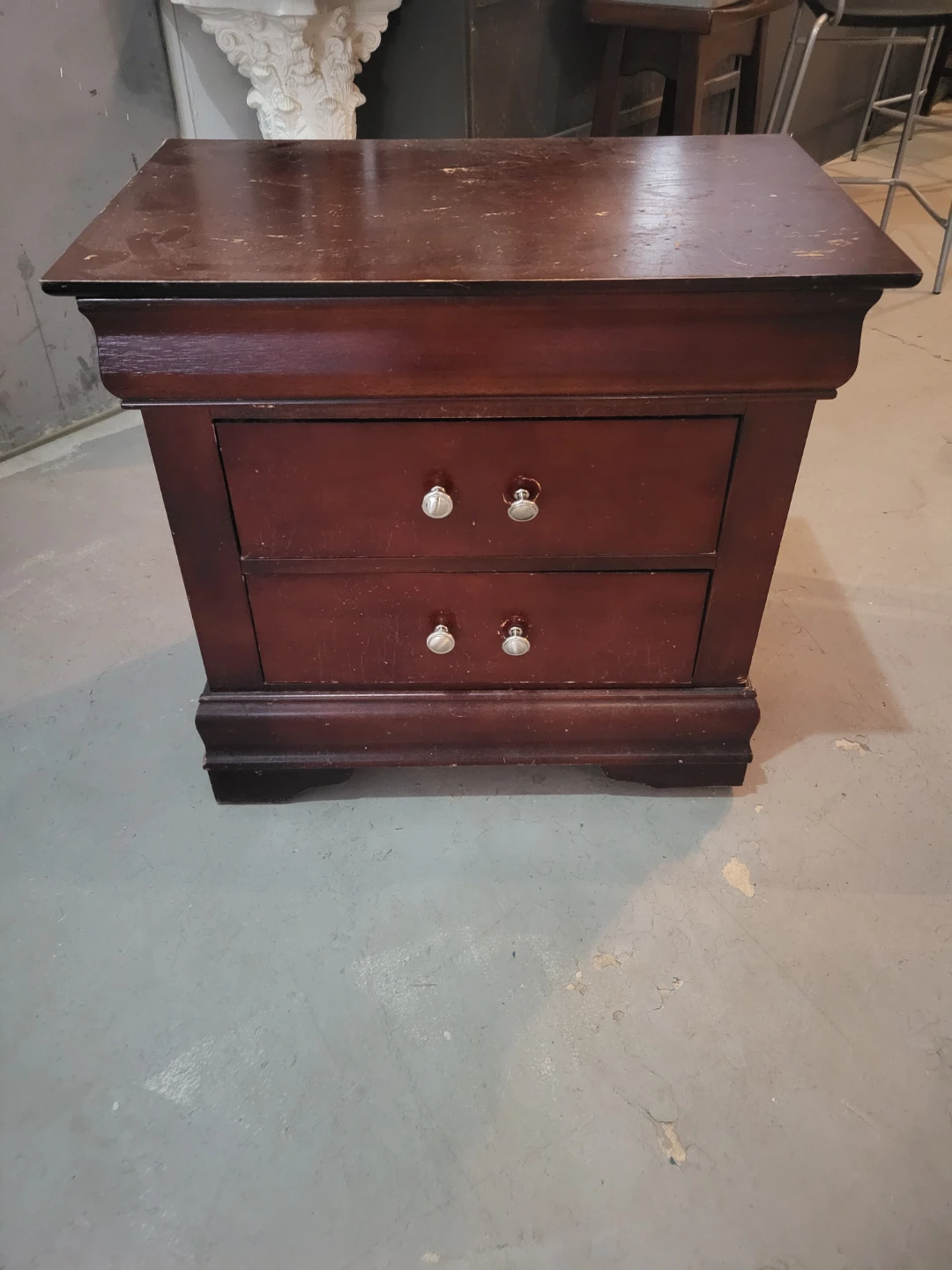 Dark Wood Nightstand with 2 Drawers