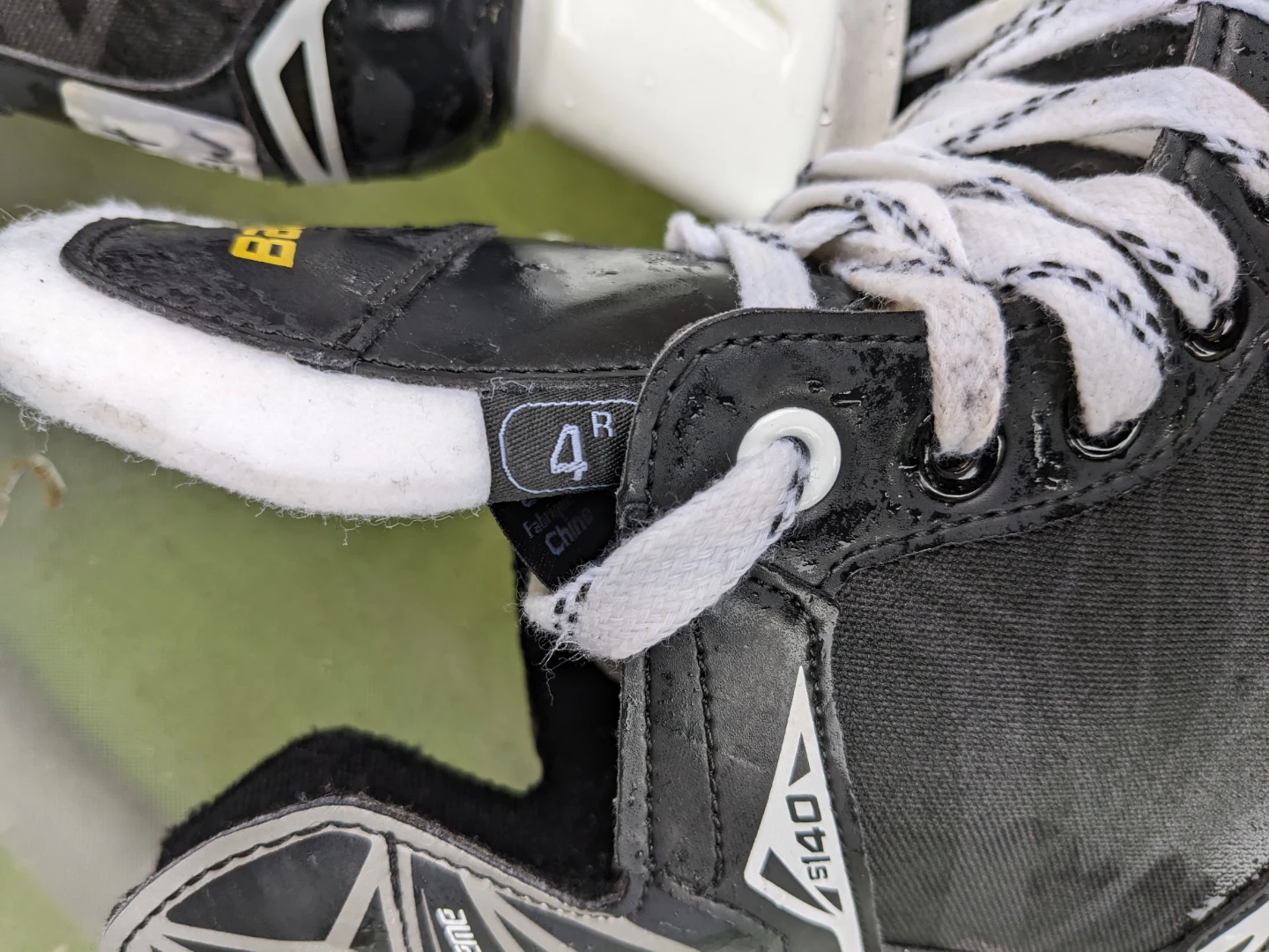 Bauer Supreme S140 Hockey Skates - photo 2