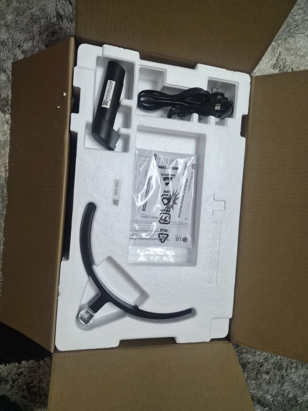 LG 24MK600-B 24" IPS FHD Monitor - photo 4