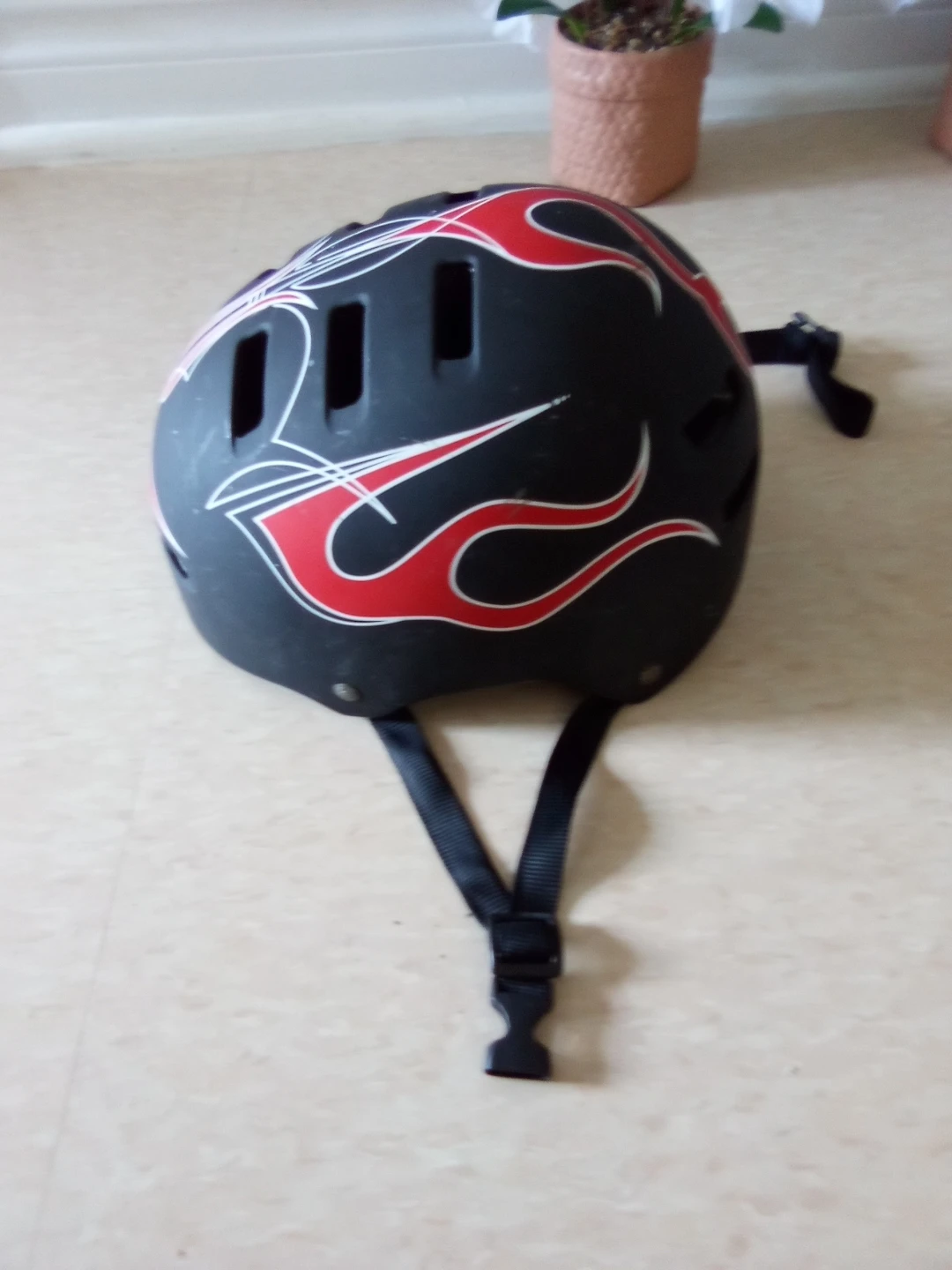 Skateboard Helmet - photo 5