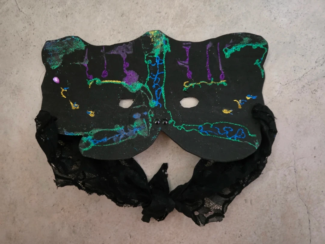 ⚽ Decorative Hand-Made One Of A Kind Masquerade Mask - photo 3