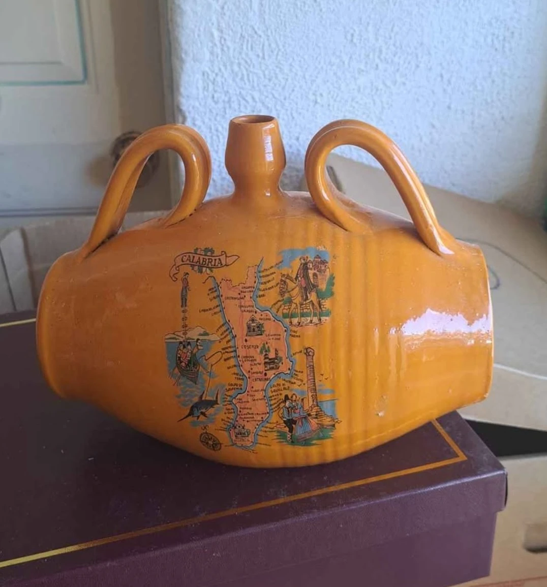 Vintage Italian Ceramic Calabria Map Decanter / Flask ⚽️