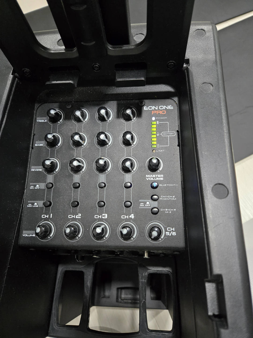 JBL EON ONE PRO Portable PA System - photo 2