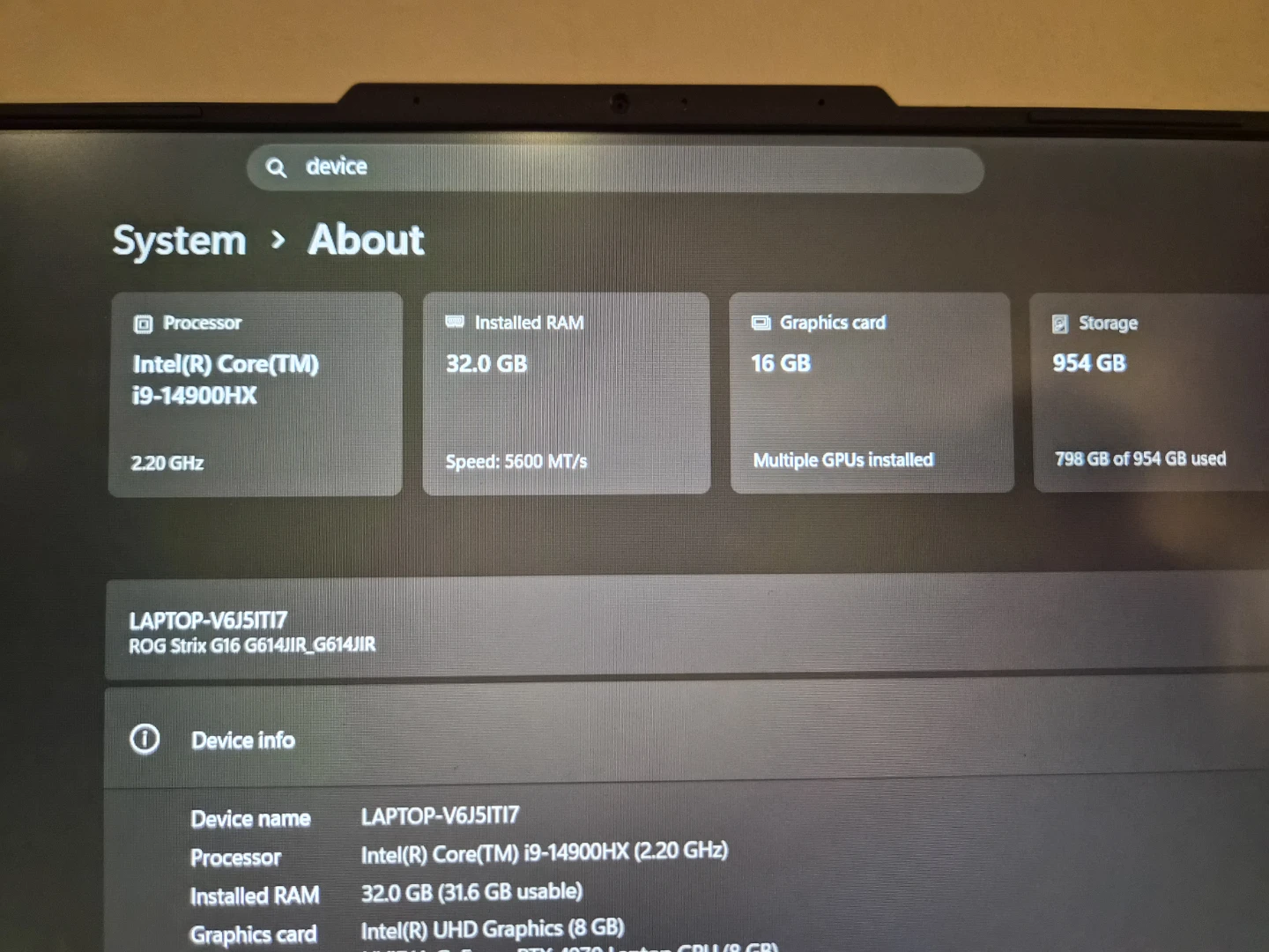 ASUS ROG Strix G16 Gaming Laptop - photo 3