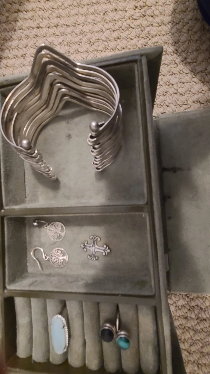 Silver Tone Bracelet, Earrings, Pendant & Rings - photo 2