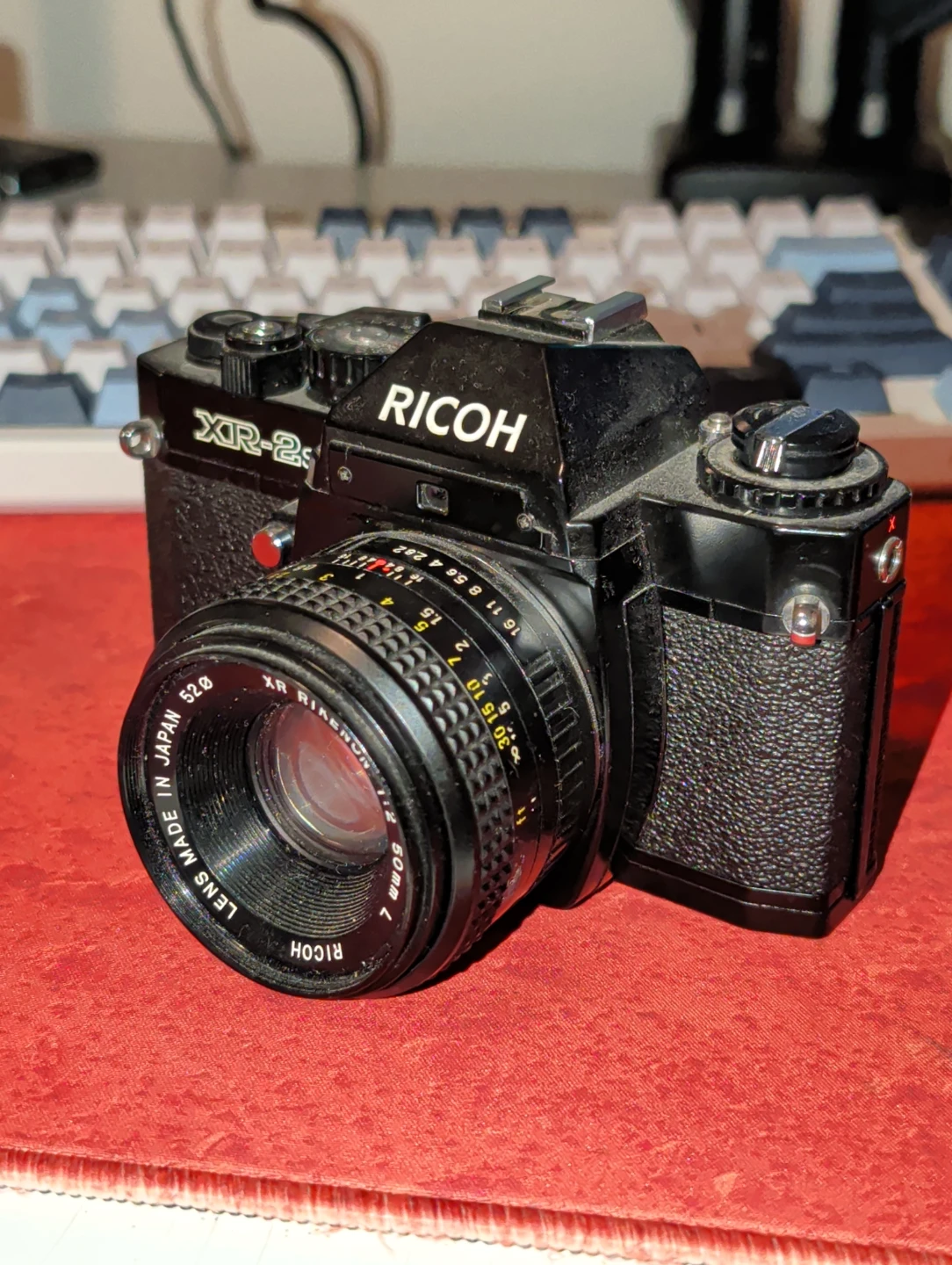 Ricoh XR-2s 35mm Film Camera with Lens Combo - photo 3