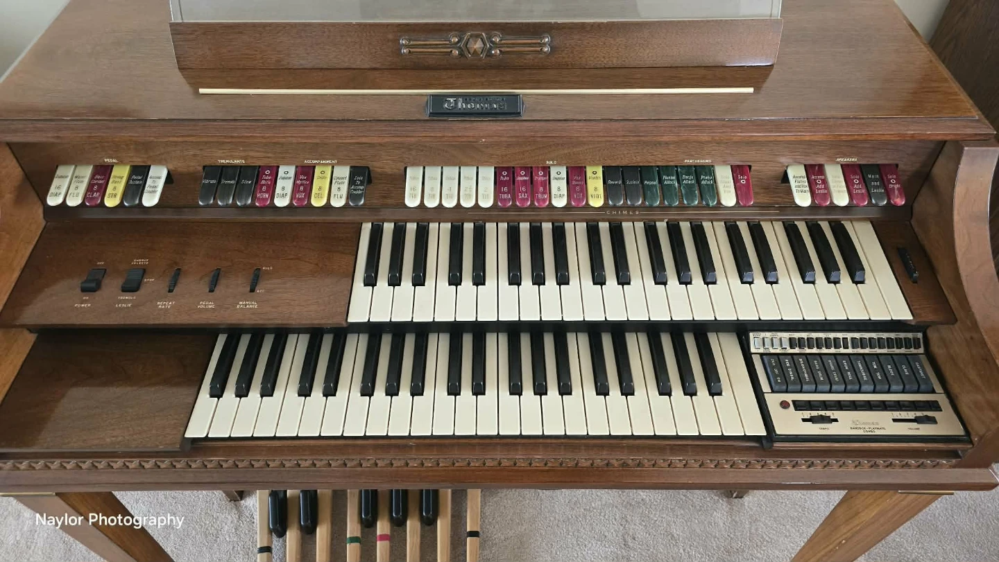 Thomas Organ with Bench - photo 3