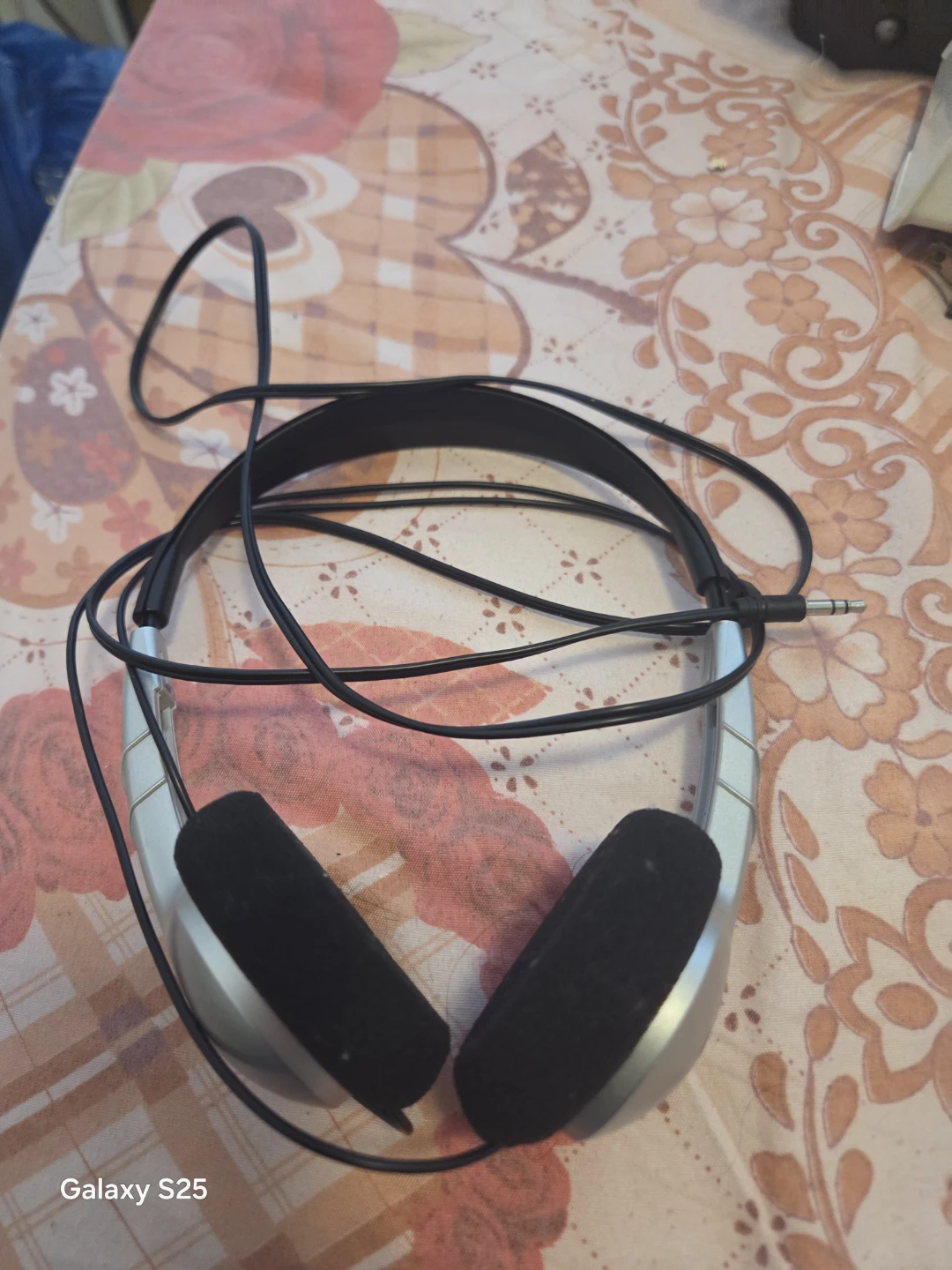 Koss UR5 Headphones - photo 2