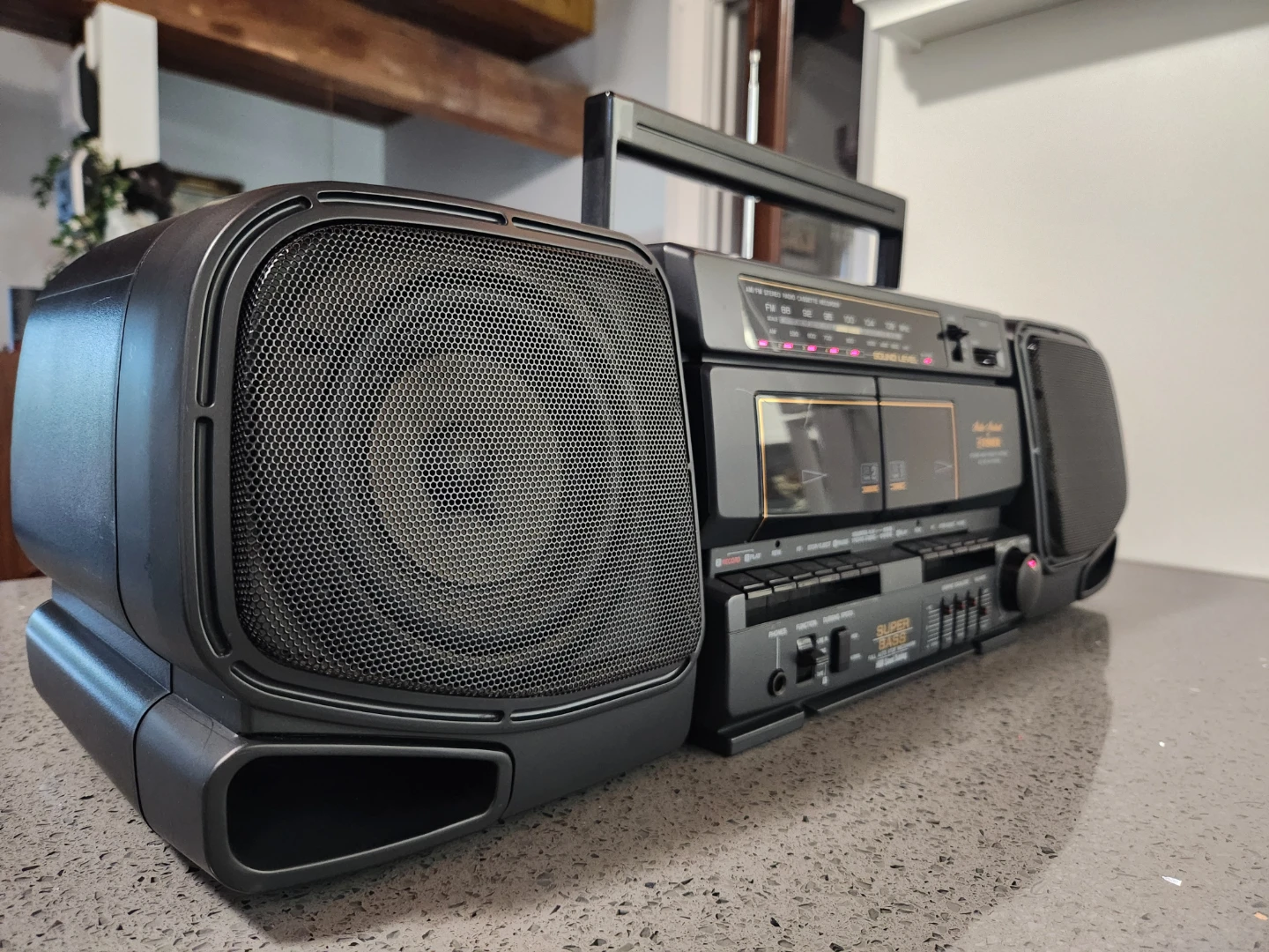 Fisher Radio Cassette Recorder Boombox - photo 3