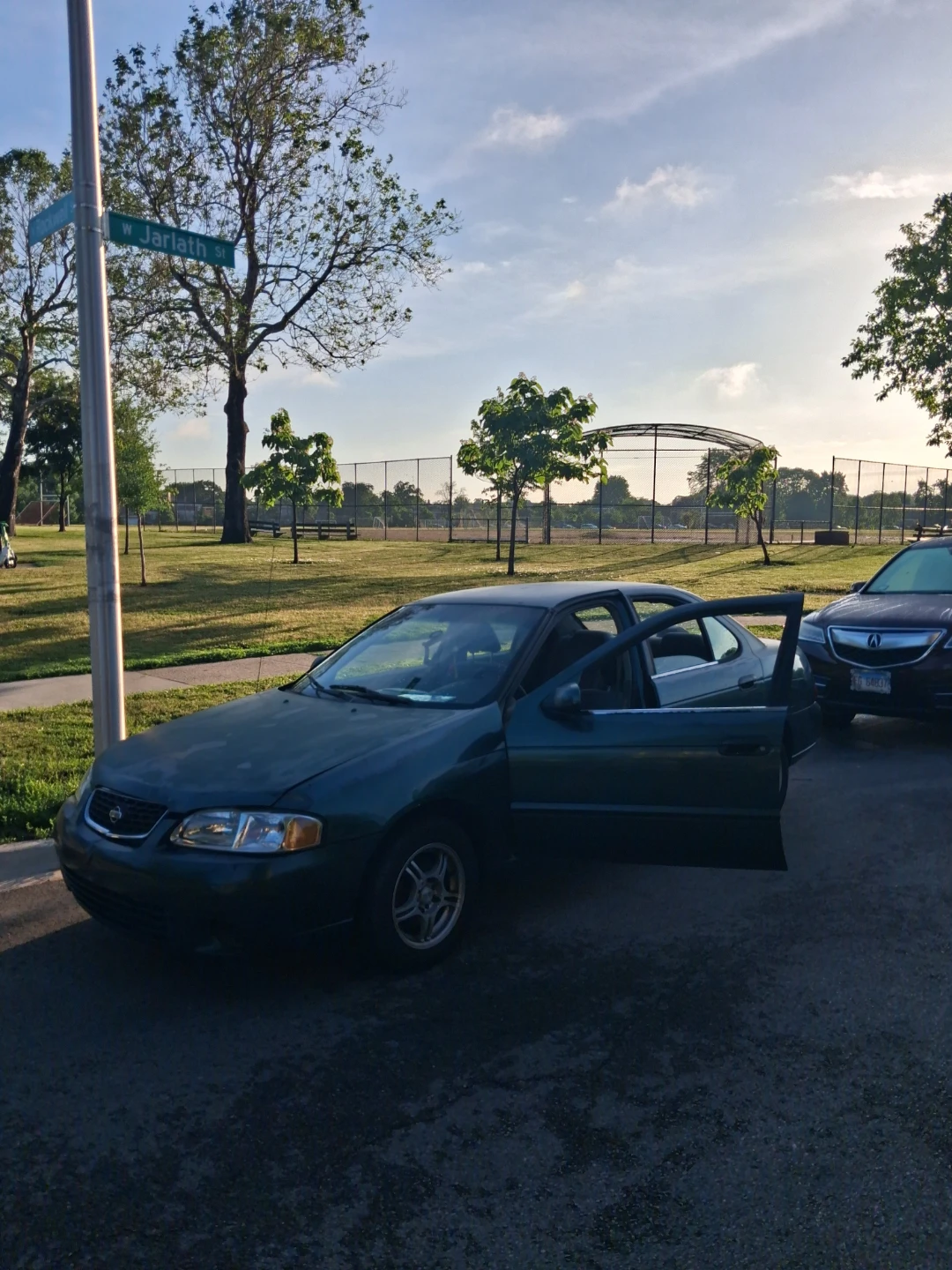 Nissan Sentra Sedan