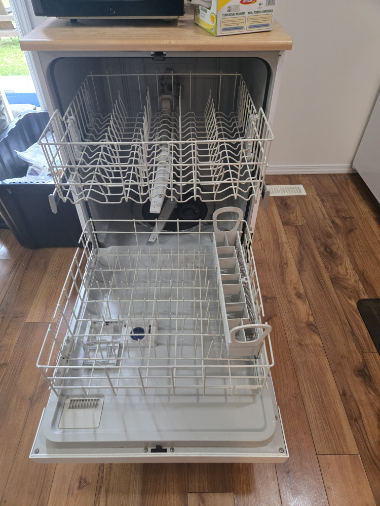 Whirlpool White Dishwasher - photo 2