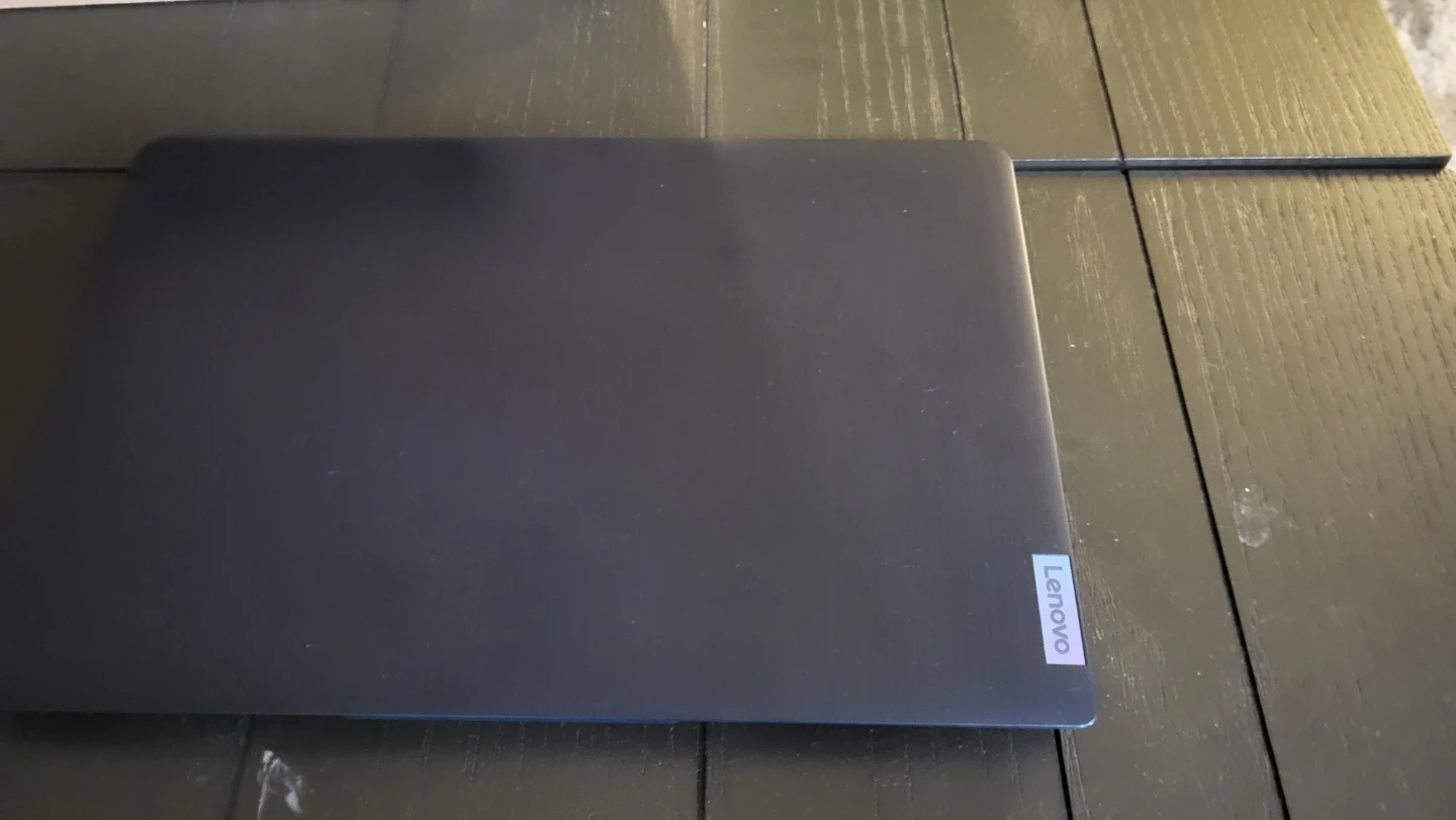Lenovo IdeaPad 3 14" Laptop