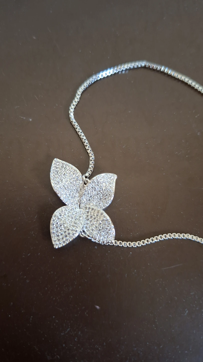 Sparkly Flower Bolo Bracelet - photo 3