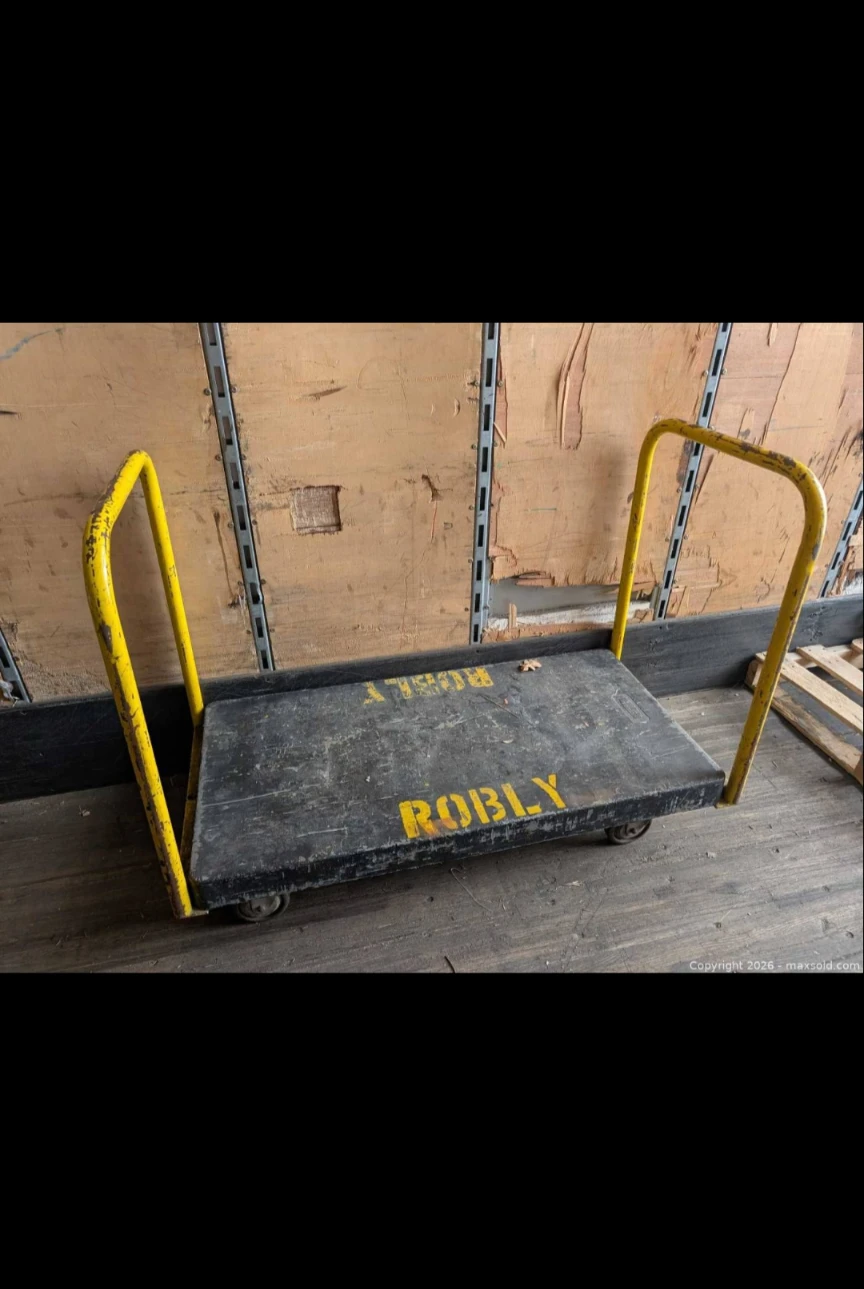 Heavy-Duty Industrial Platform Truck / Moving Flatbed Cart
