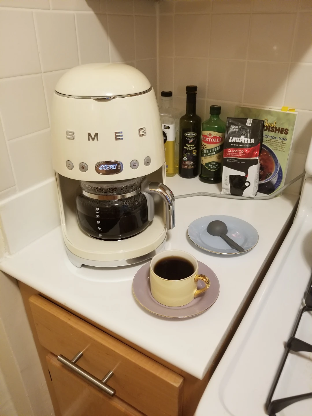 Smeg Coffee Maker - Cream