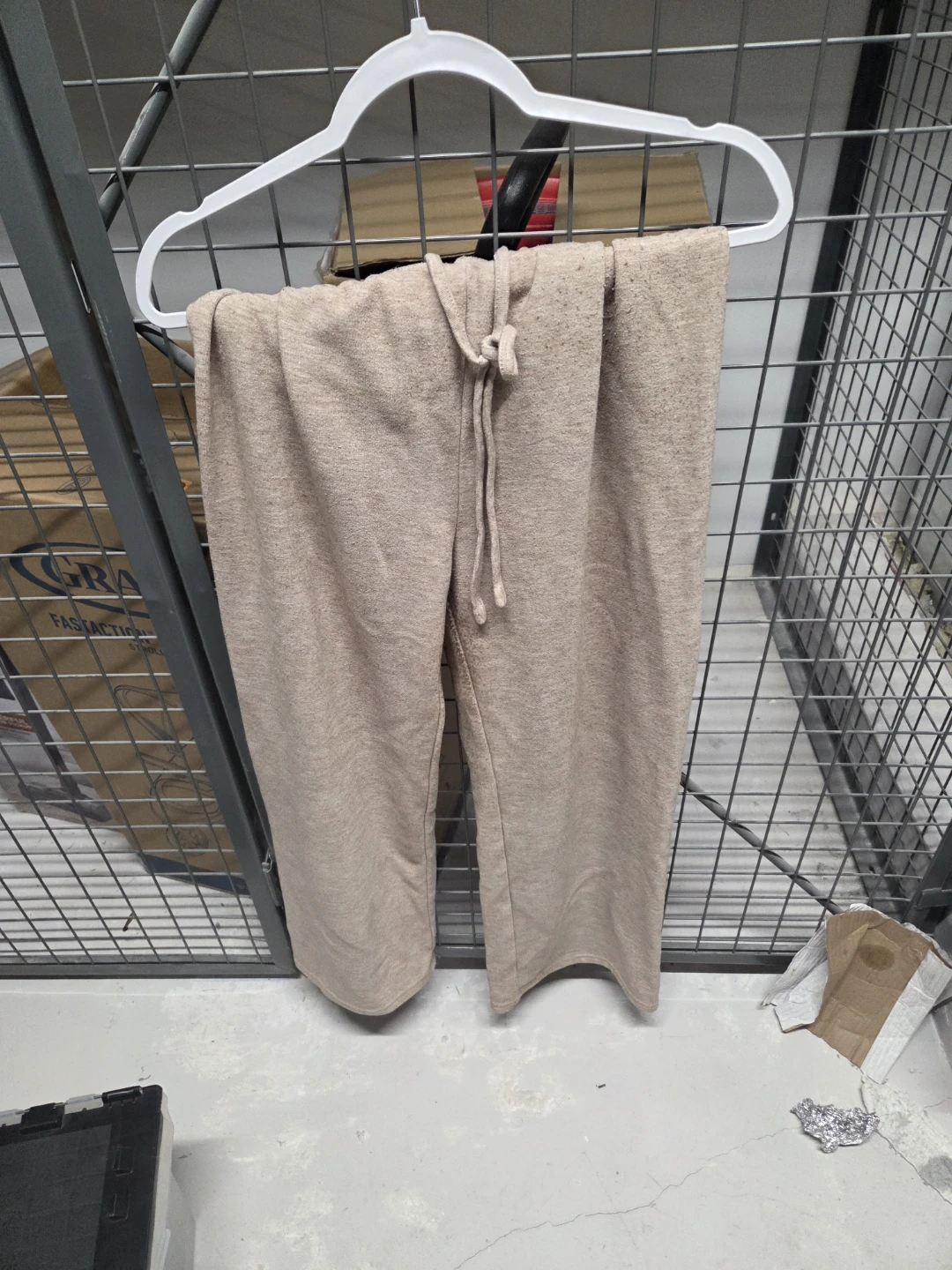WIN XL Beige Sweatpants - photo 3