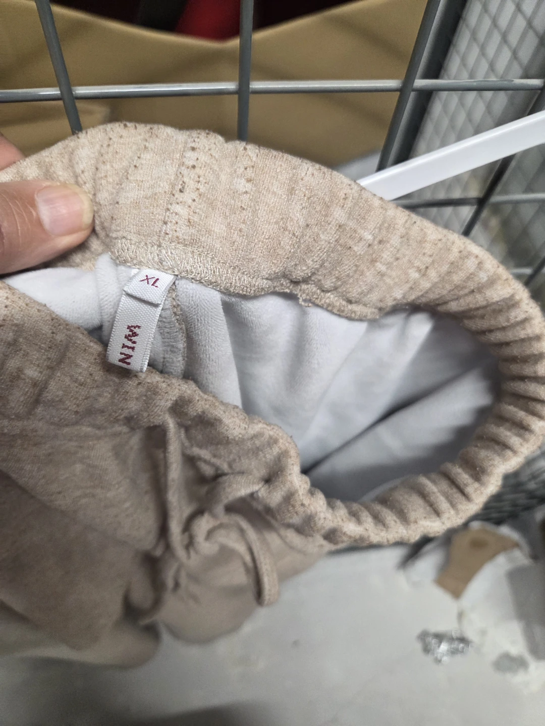WIN XL Beige Sweatpants - photo 5