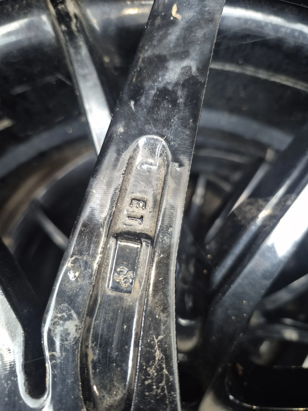 Vanguard Alloy Wheels and Tires Set - photo 5