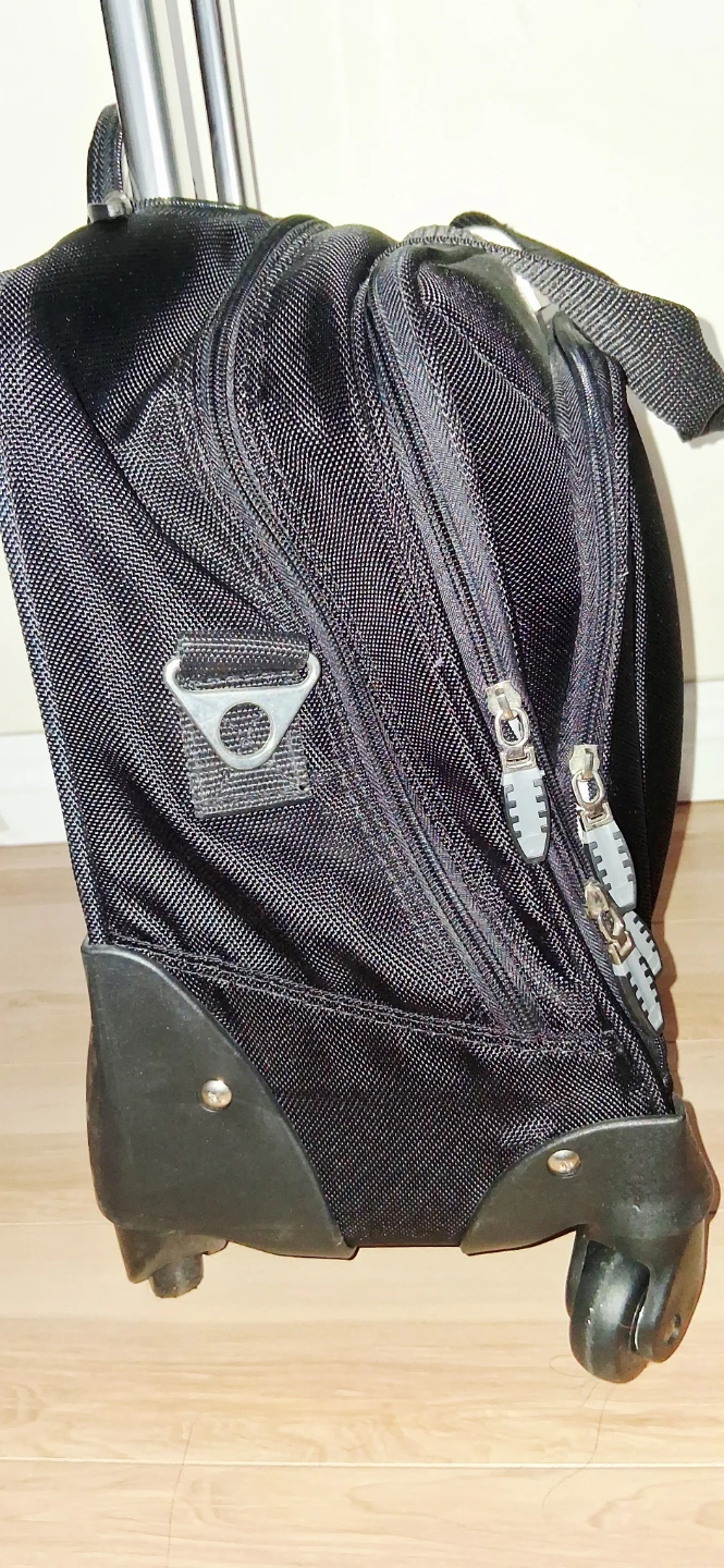 Delsey Black Rolling Carry-On Luggage - photo 3