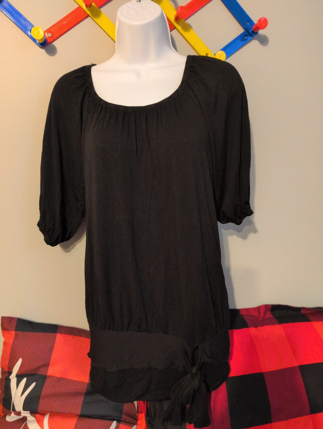 Thyme Maternity Black Top Size S/P