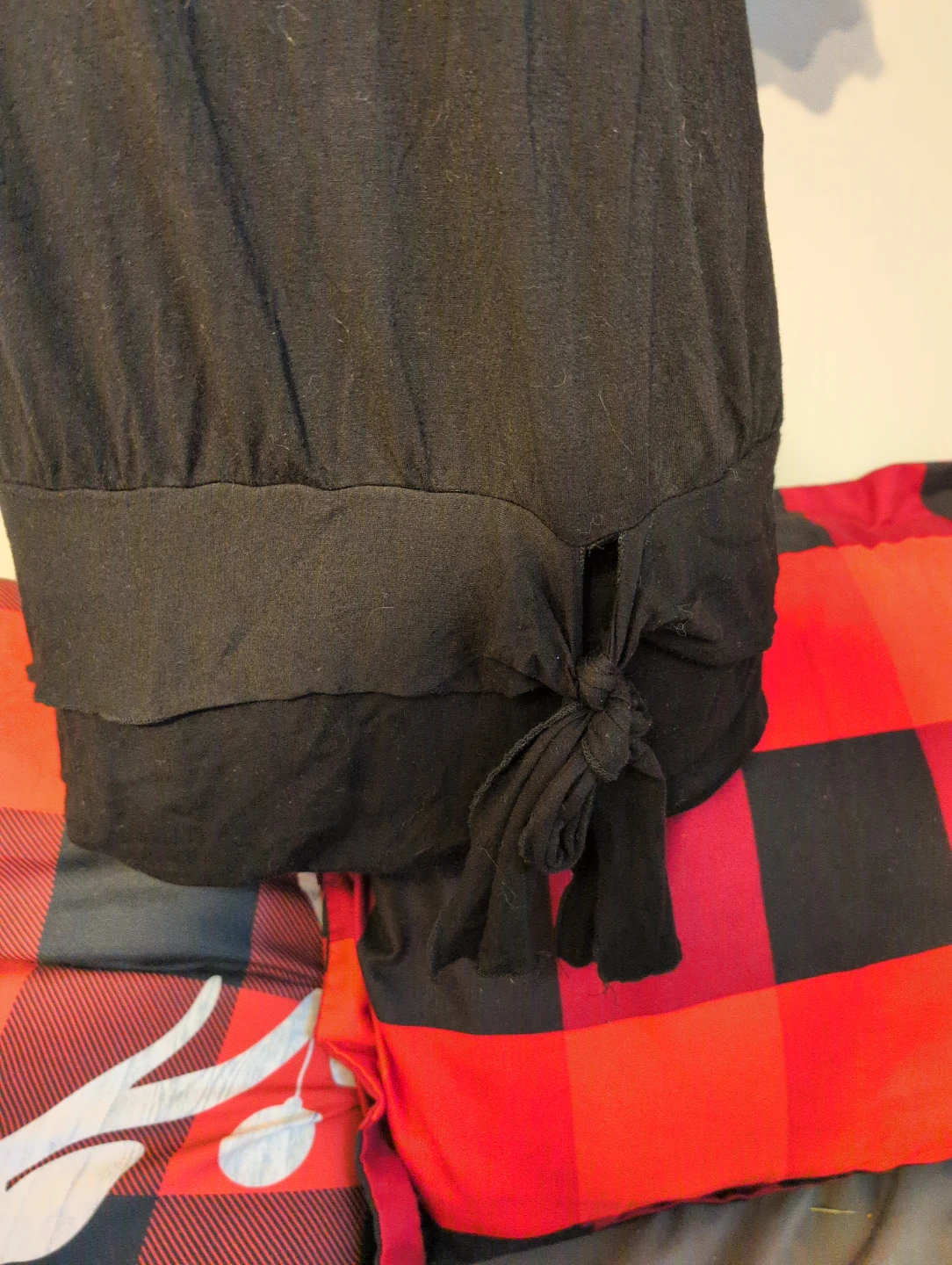 Thyme Maternity Black Top Size S/P - photo 2