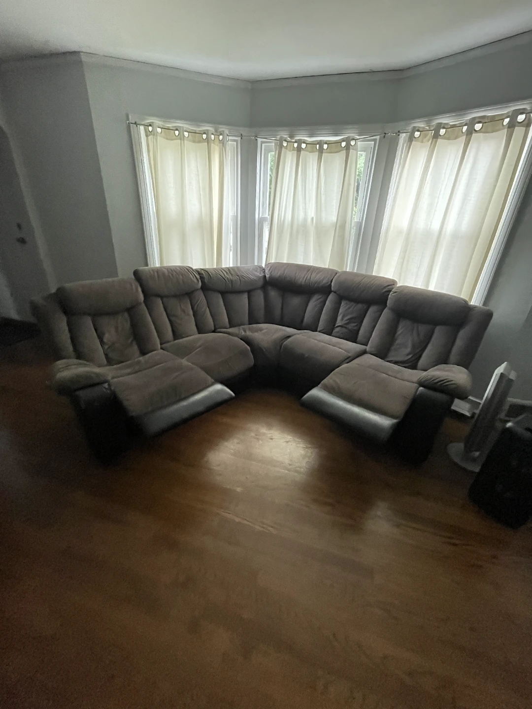 Brown 3 piece Sectional Reclining Sofa - photo 3