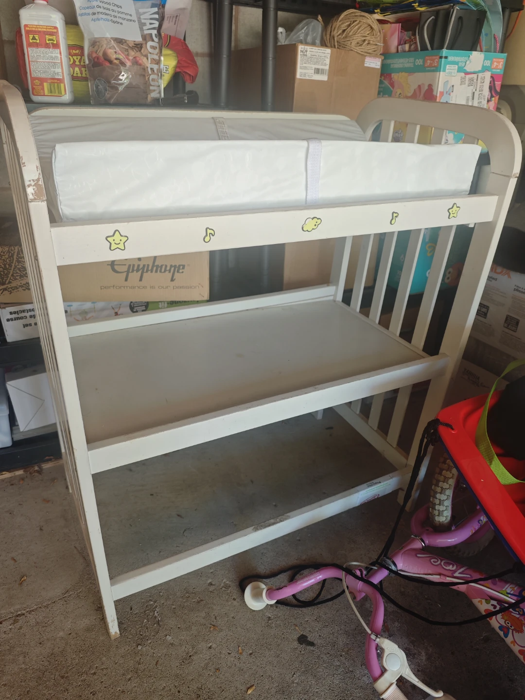Baby Changing Pad and table