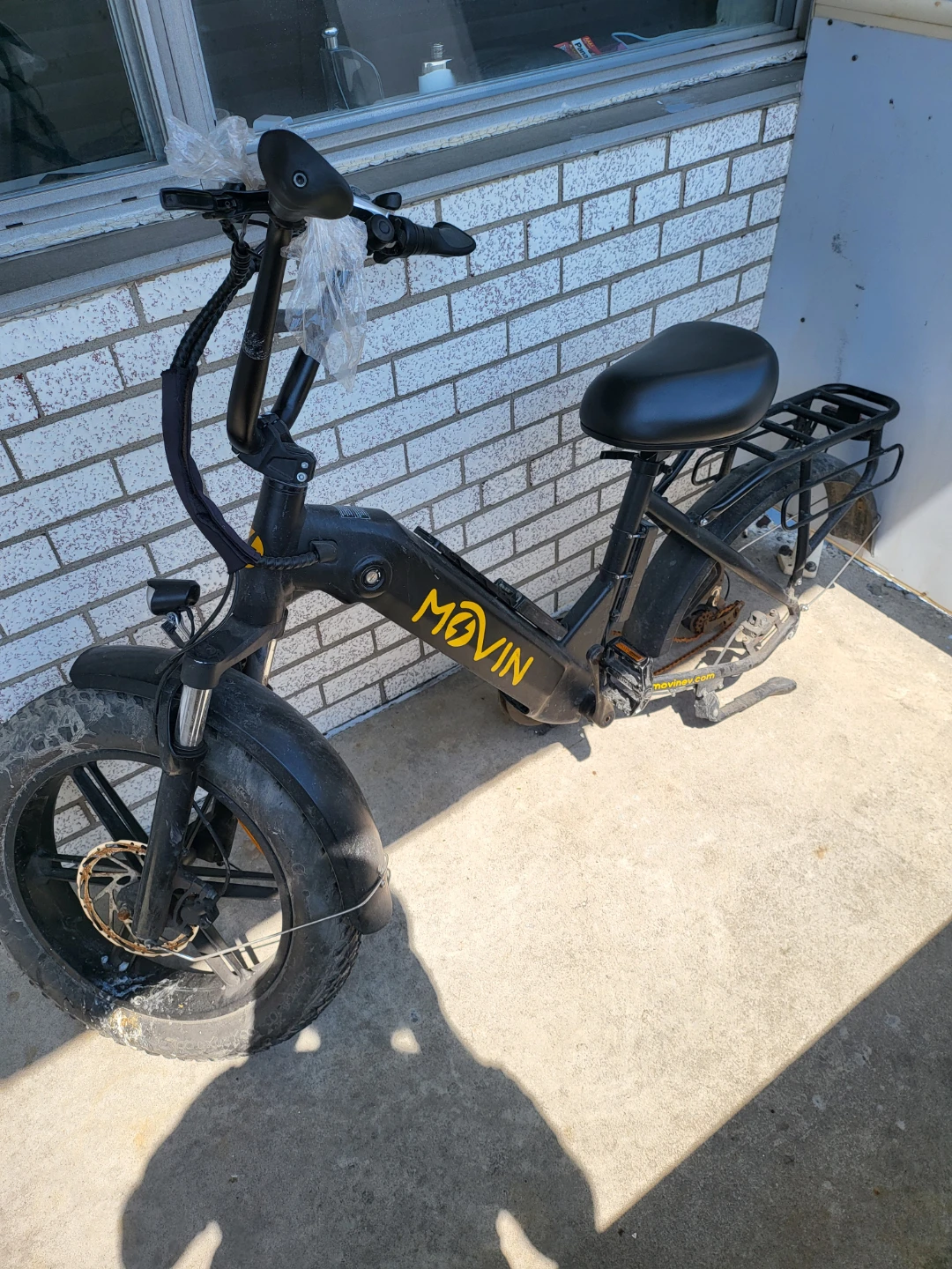 MOVIN Electric Fat Tire Bike